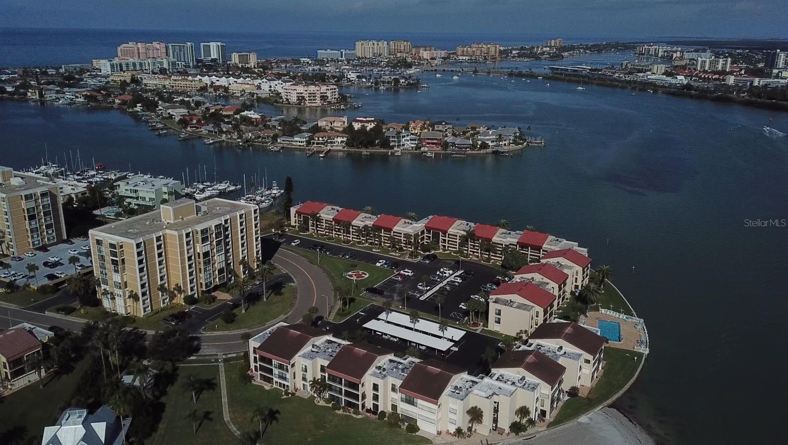 865 S Gulfview Blvd #207 Property Photo 39