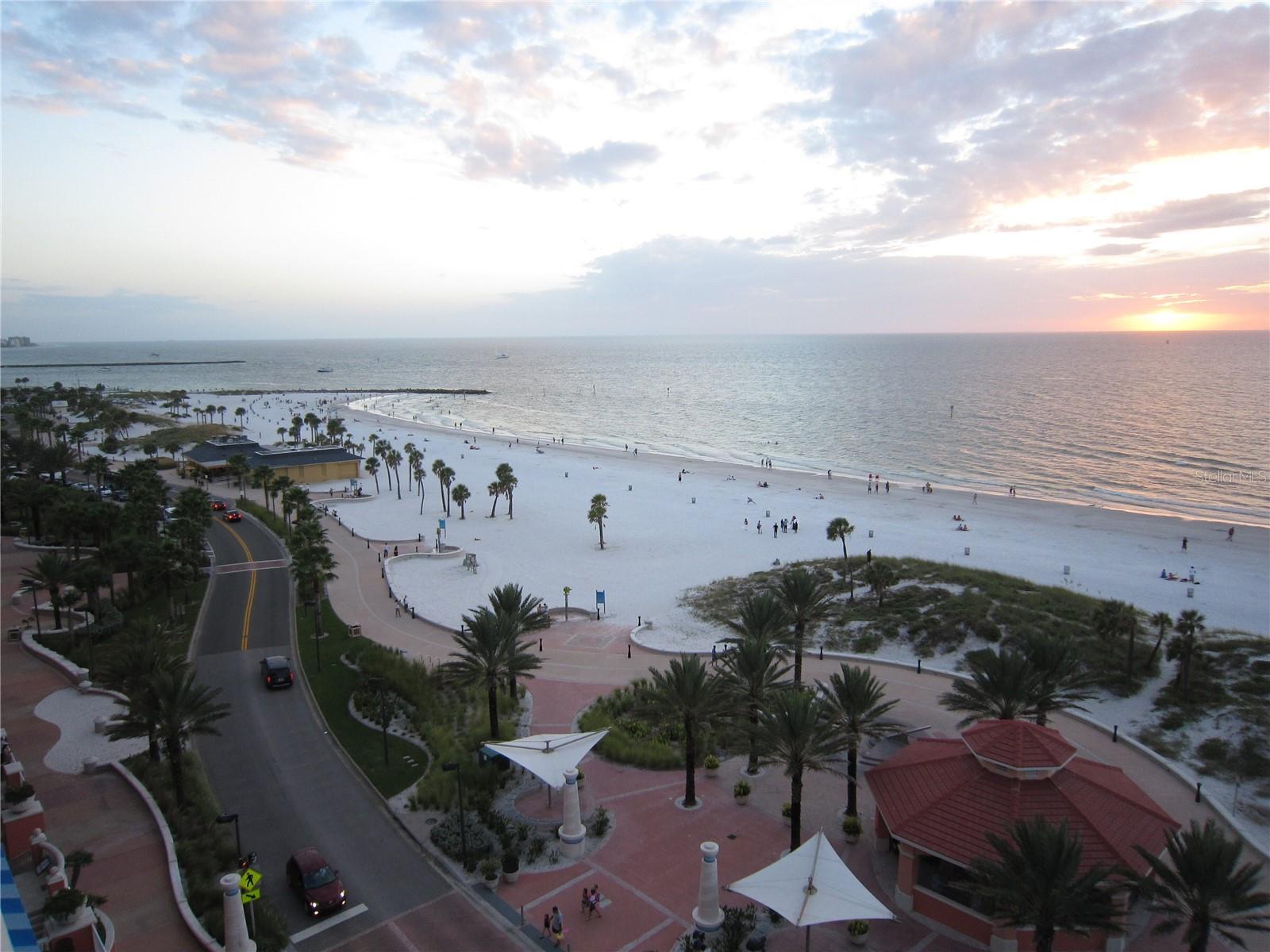 865 S Gulfview Blvd #207 Property Photo 48