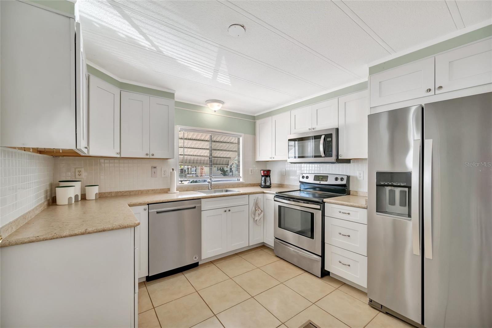 110 E Saint Lucia Loop Property Photo 6