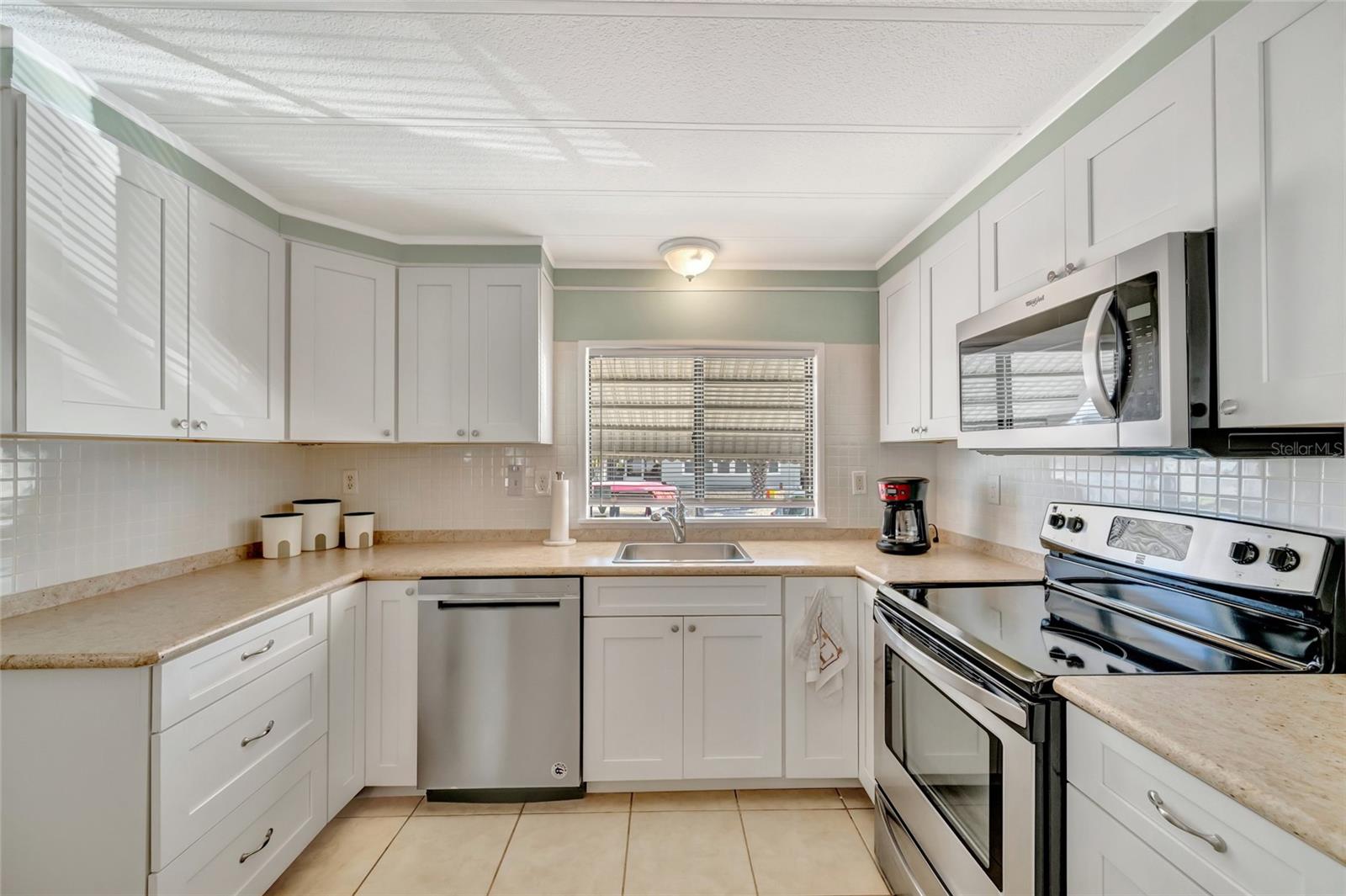 110 E Saint Lucia Loop Property Photo 7