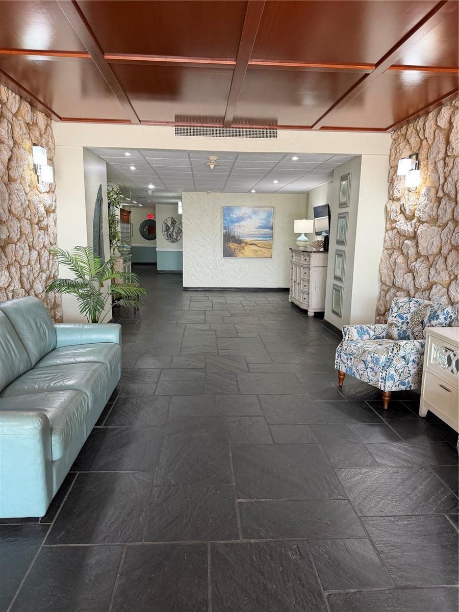 17920 Gulf Blvd #1203 Property Photo 3