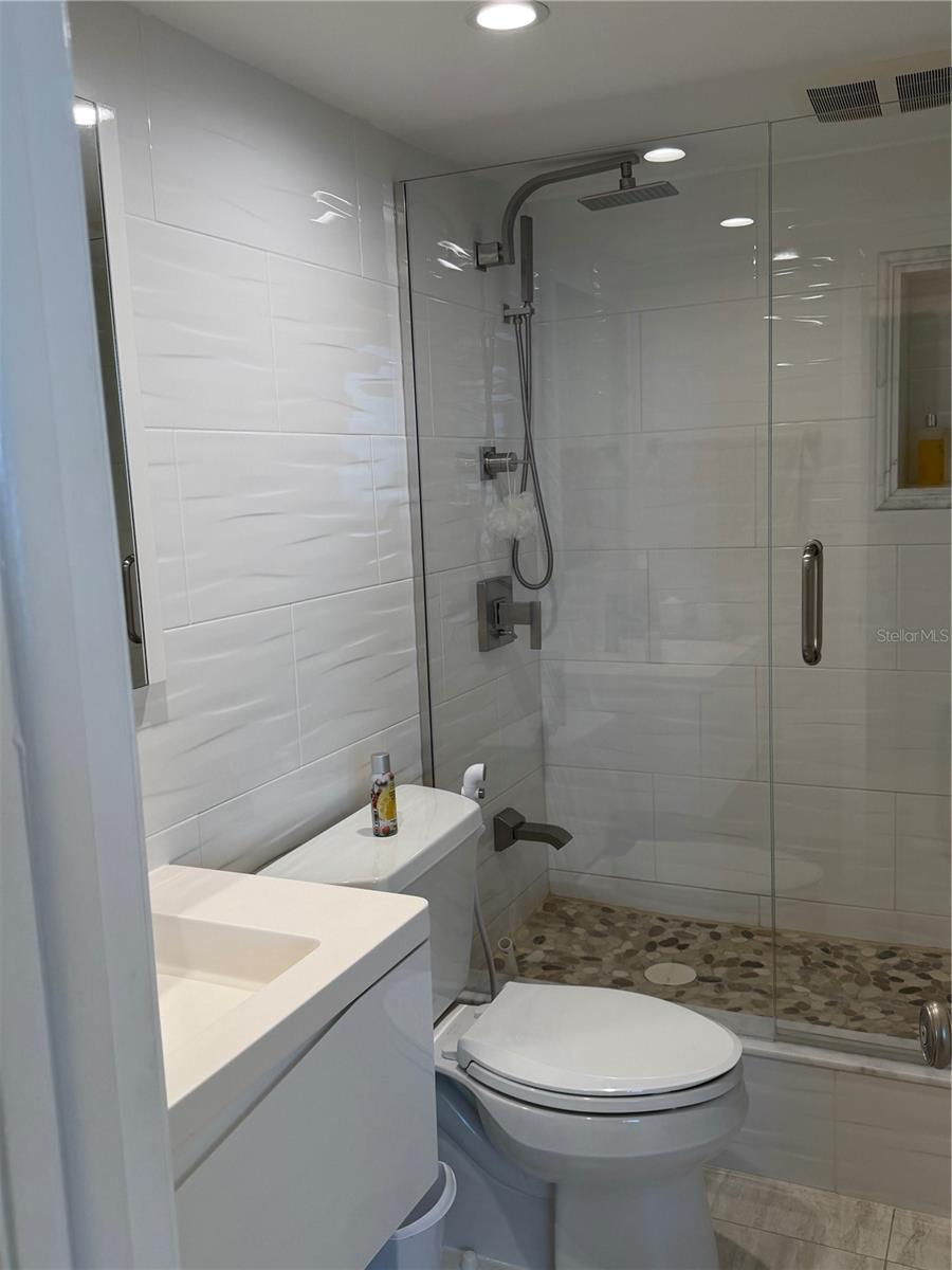 17920 Gulf Blvd #1203 Property Photo 9