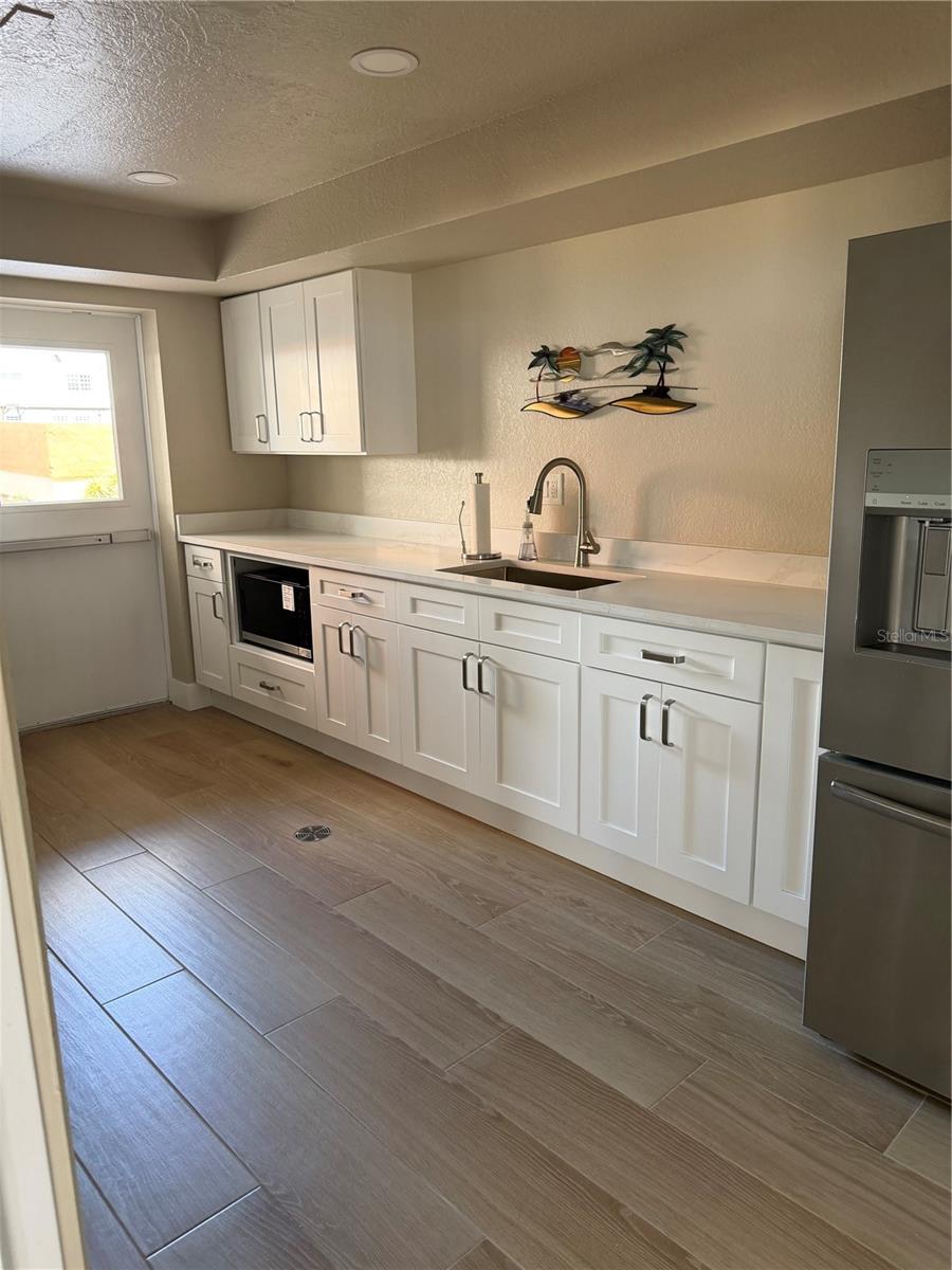 17920 Gulf Blvd #1203 Property Photo 17