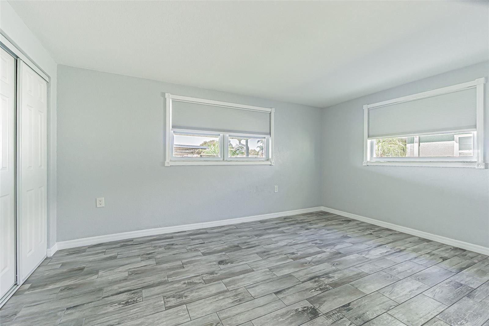 1125 Fernwood Dr Property Photo 22