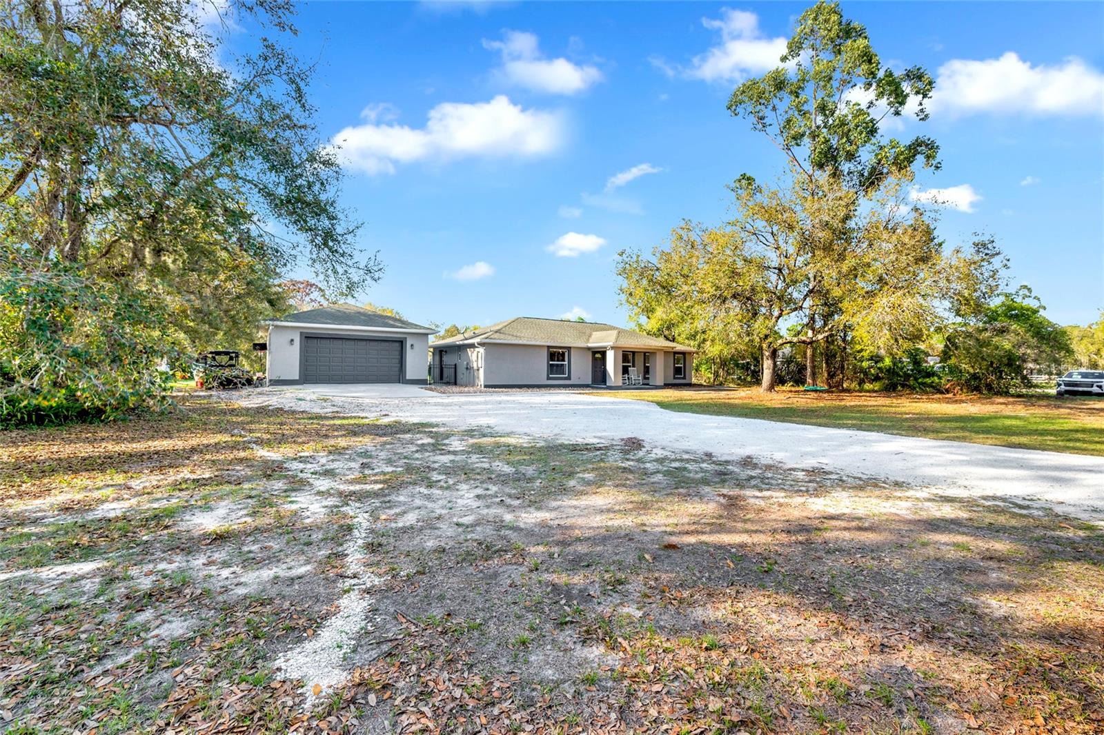 1811 Butch Cassidy Trl Property Photo 3