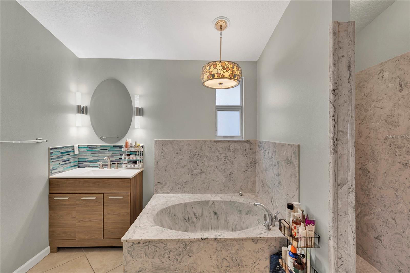 1811 Butch Cassidy Trl Property Photo 19