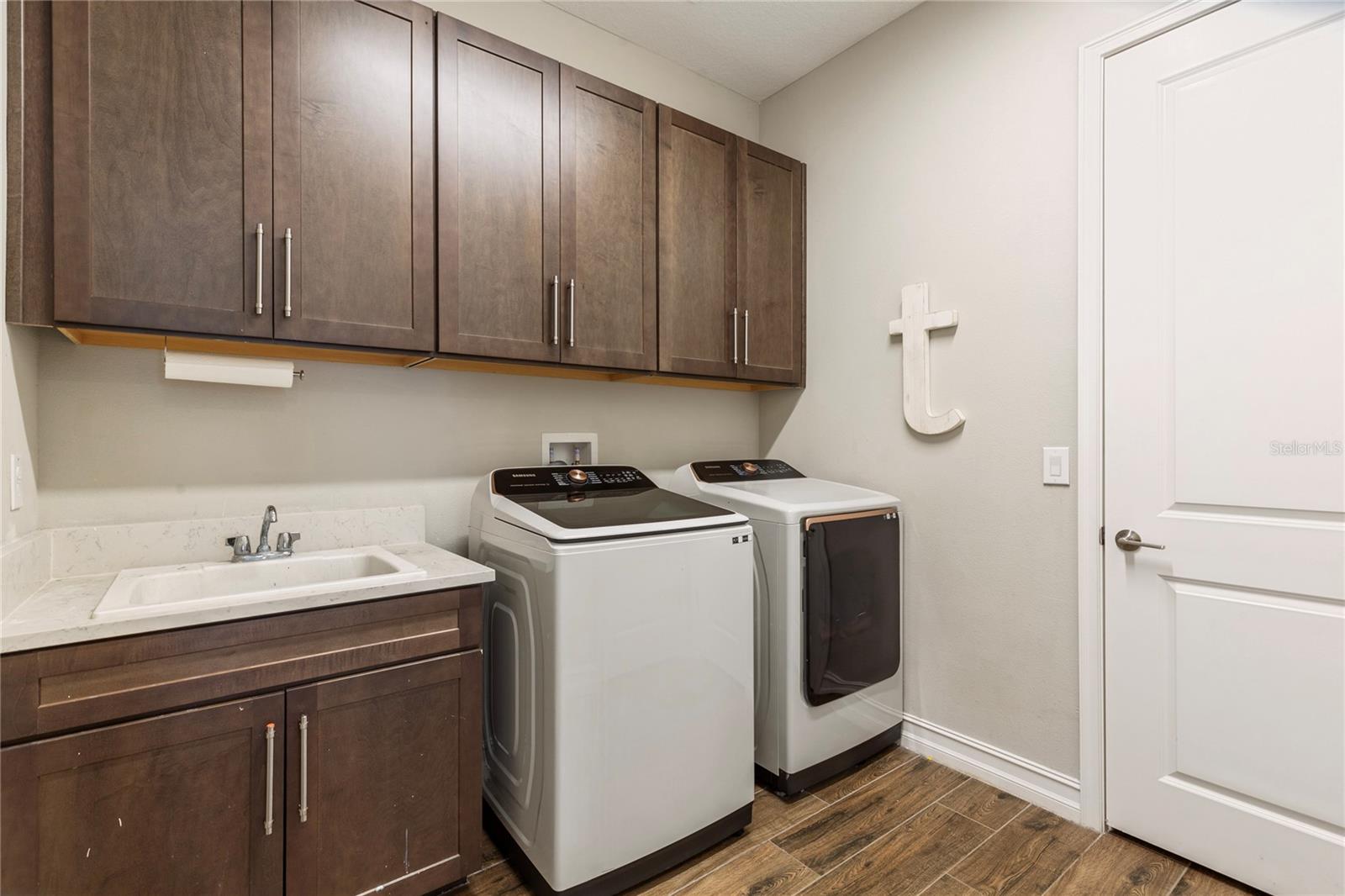 6159 Marsh Trail Property Photo 18
