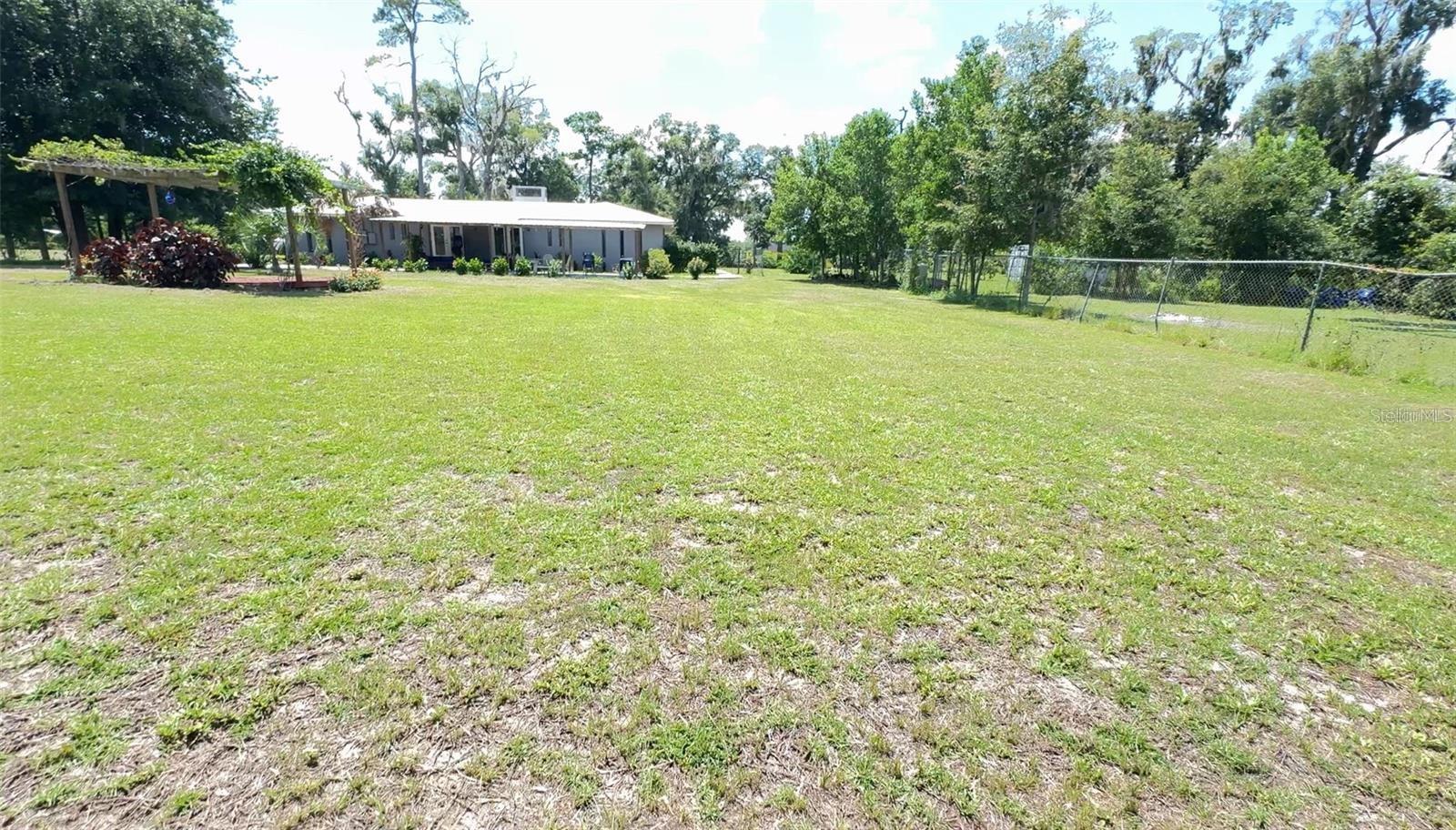 4925 N Us Highway 441 Property Photo 8