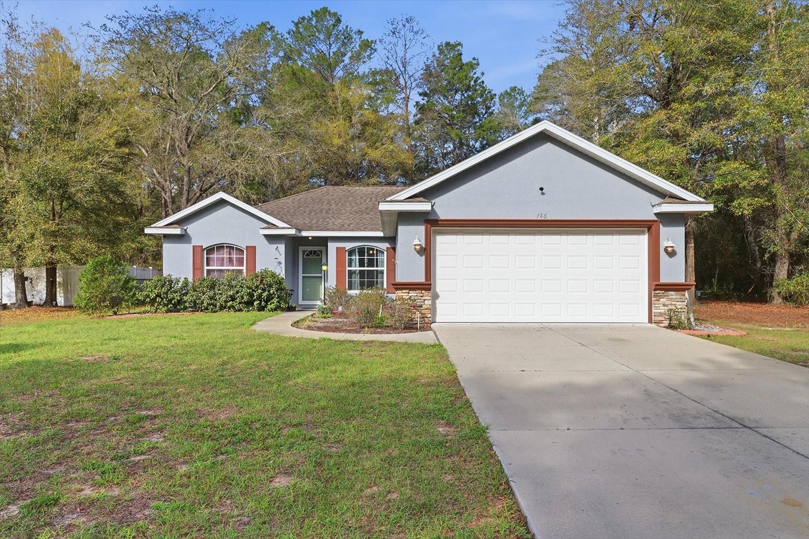 786 N DUGAN AVE