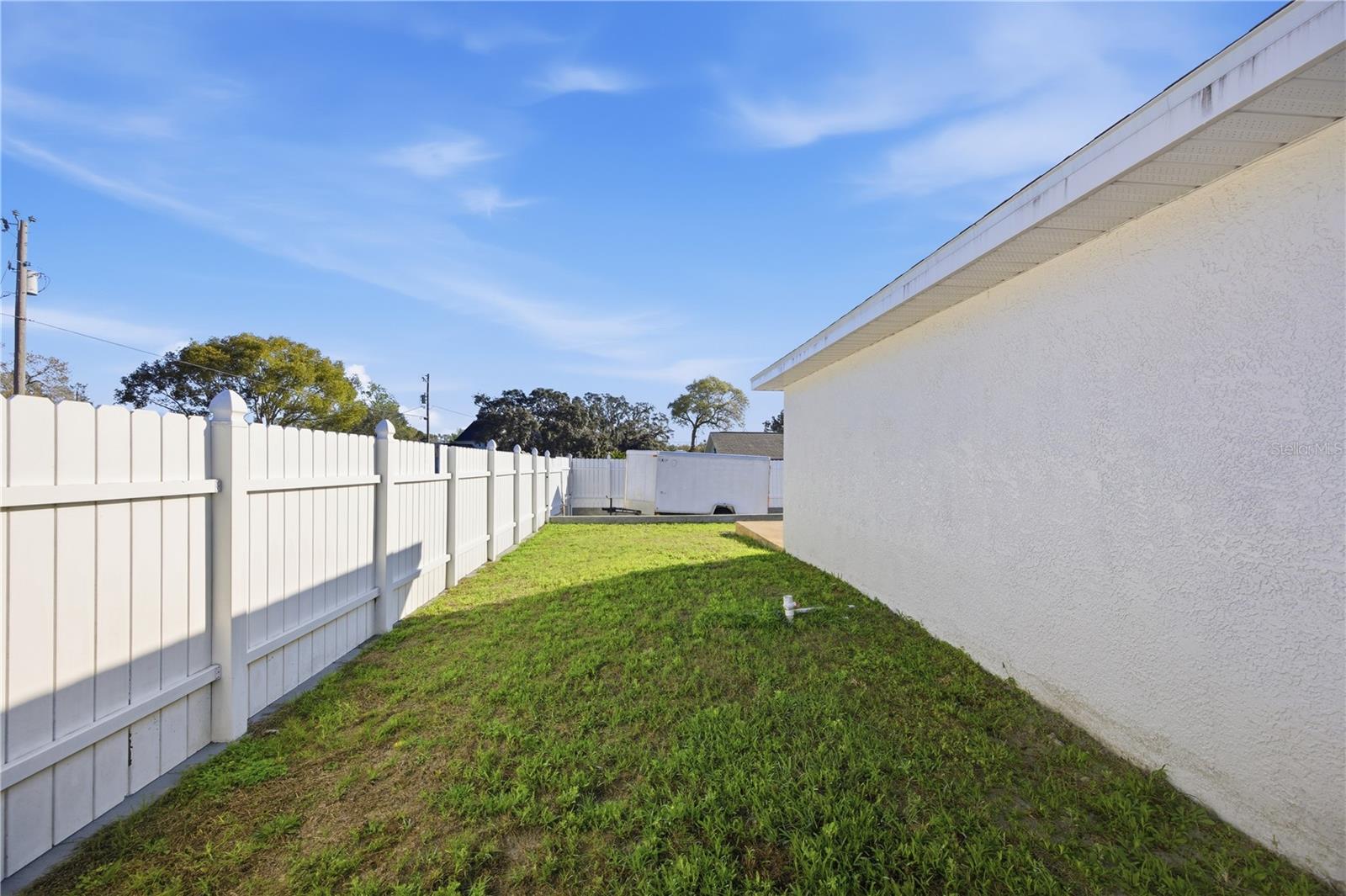 14185 Dorado St Property Photo 25