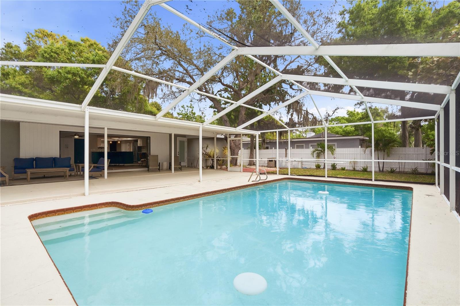13012 96th Ave Property Photo 4