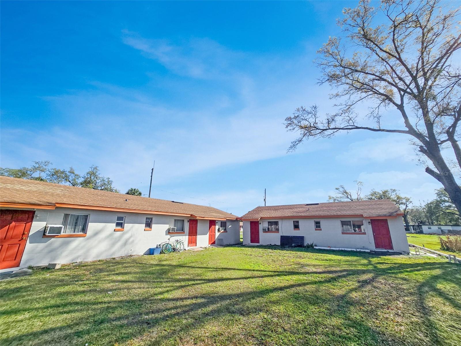 2222 W South St Property Photo 8