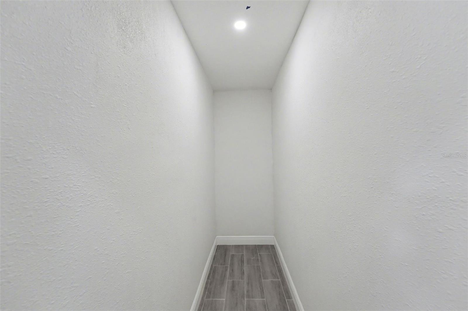 318 Bath St Property Photo 15