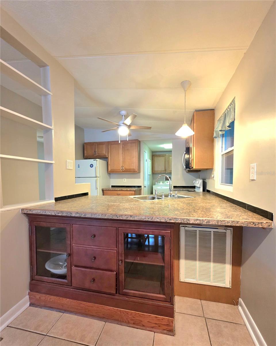 37408 Marta Ave Property Photo 16