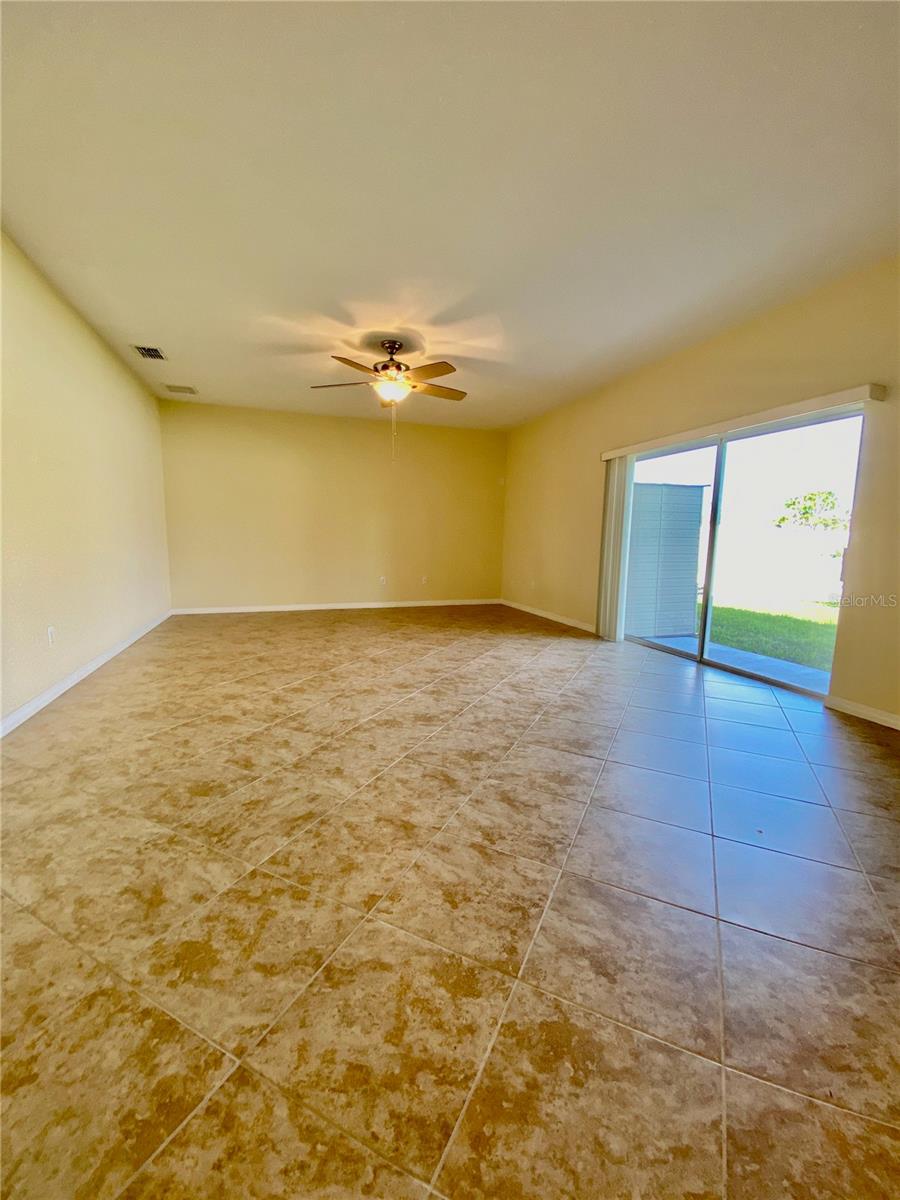 12130 Streambed Dr Property Photo 22
