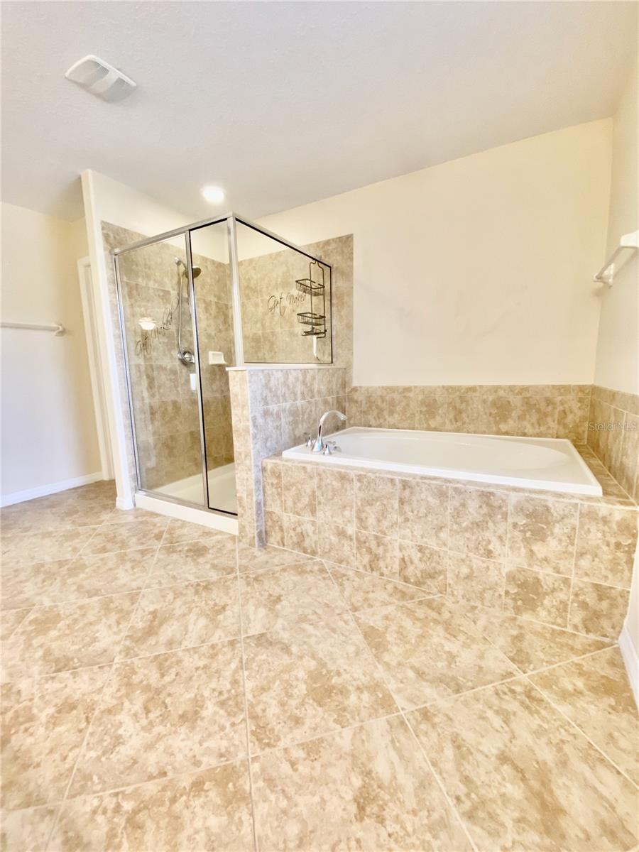 12130 Streambed Dr Property Photo 38