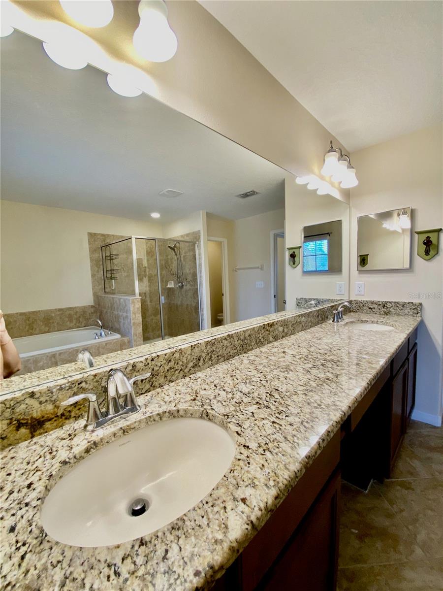 12130 Streambed Dr Property Photo 42