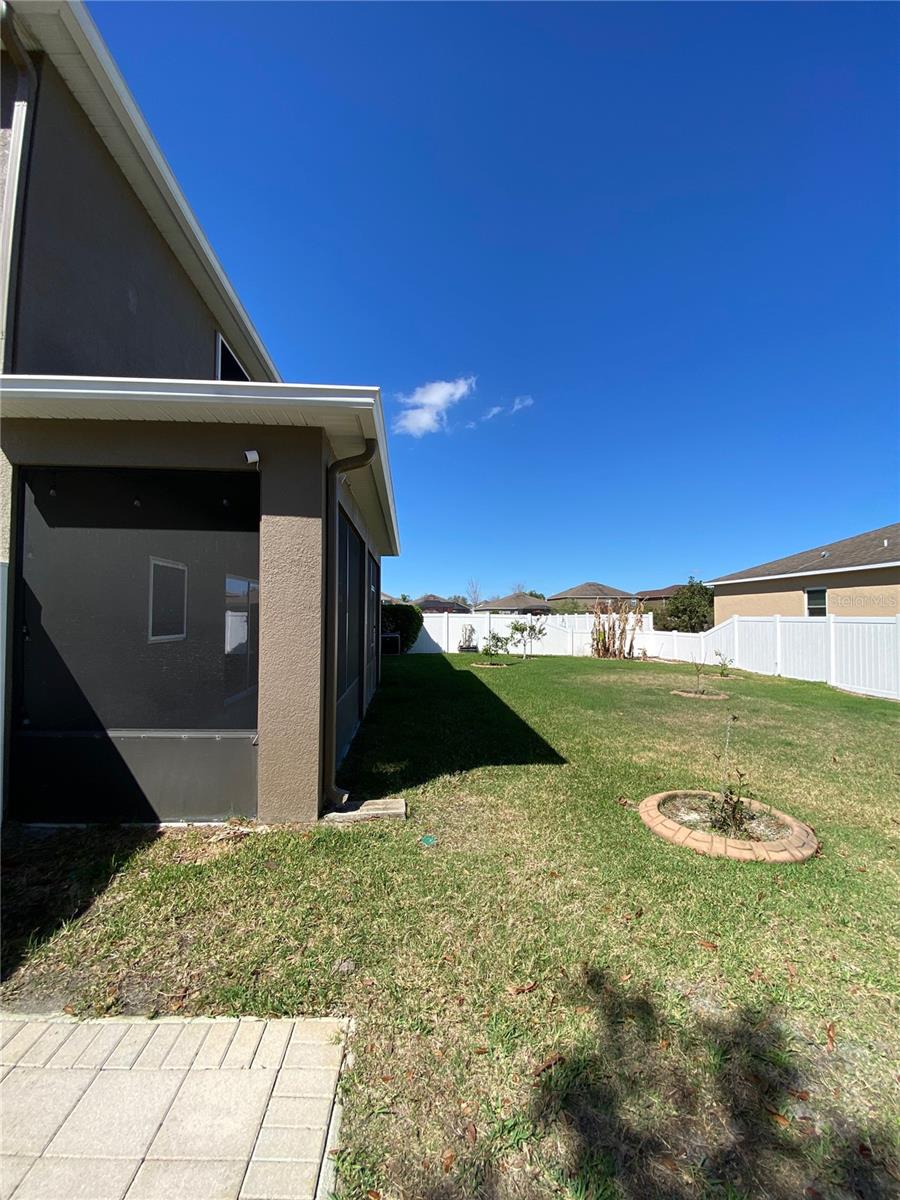12130 Streambed Dr Property Photo 57