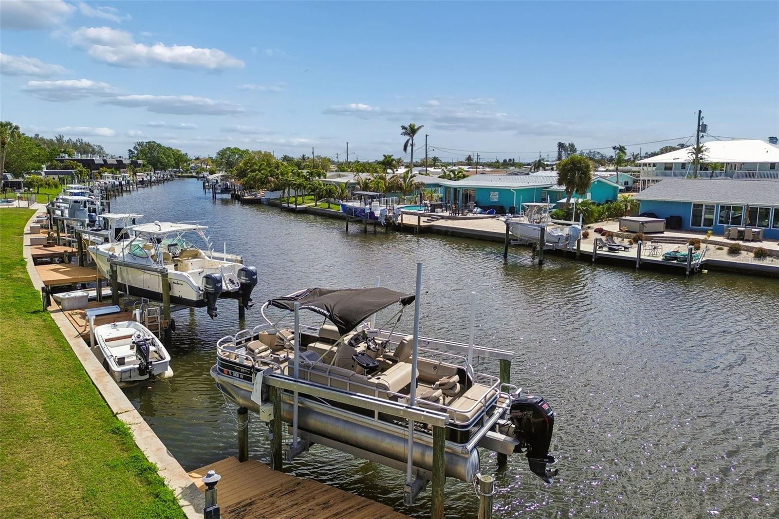 10443 Waterbird Way Property Photo 2