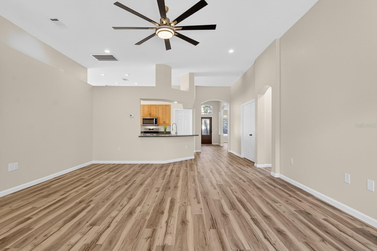6002 Martinglade Pl Property Photo 18