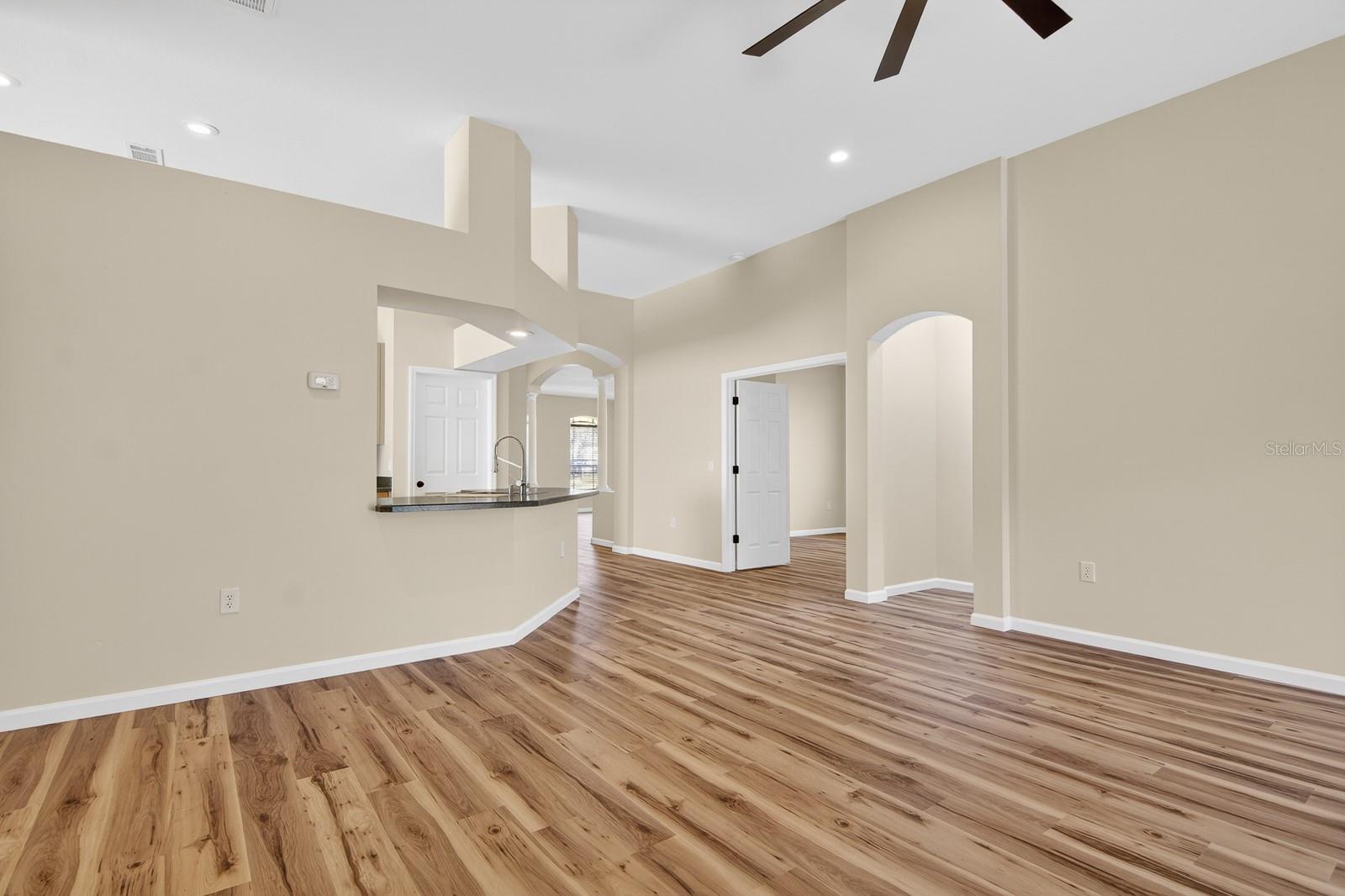 6002 Martinglade Pl Property Photo 20