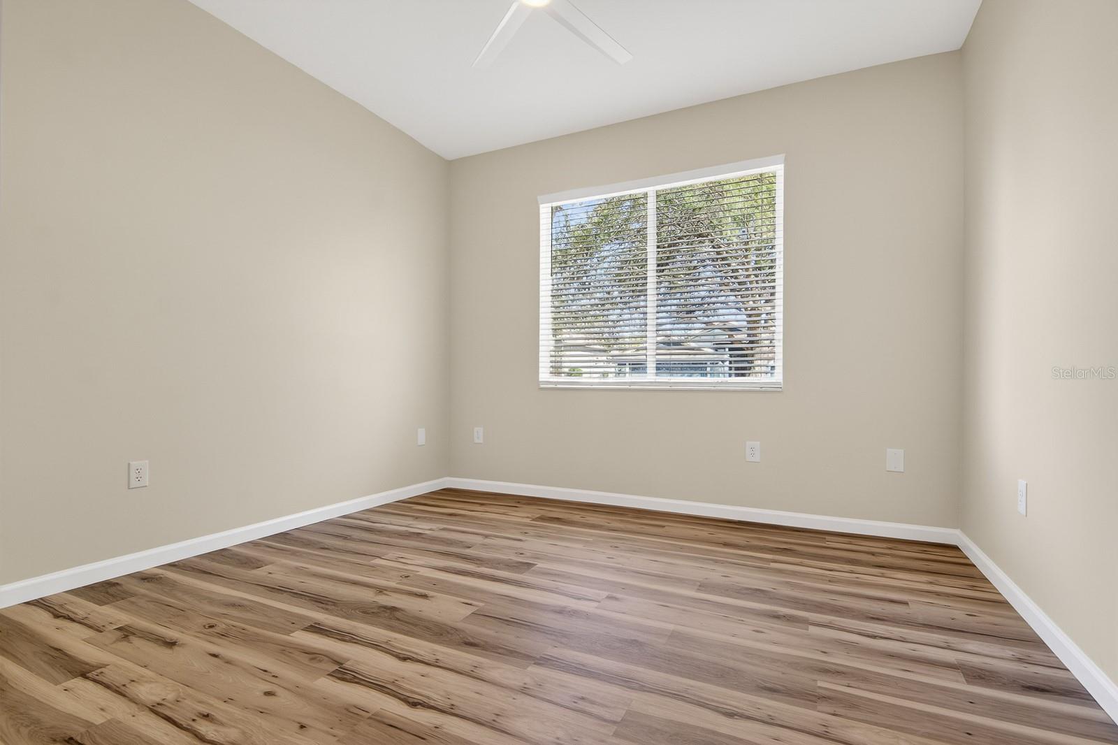 6002 Martinglade Pl Property Photo 33