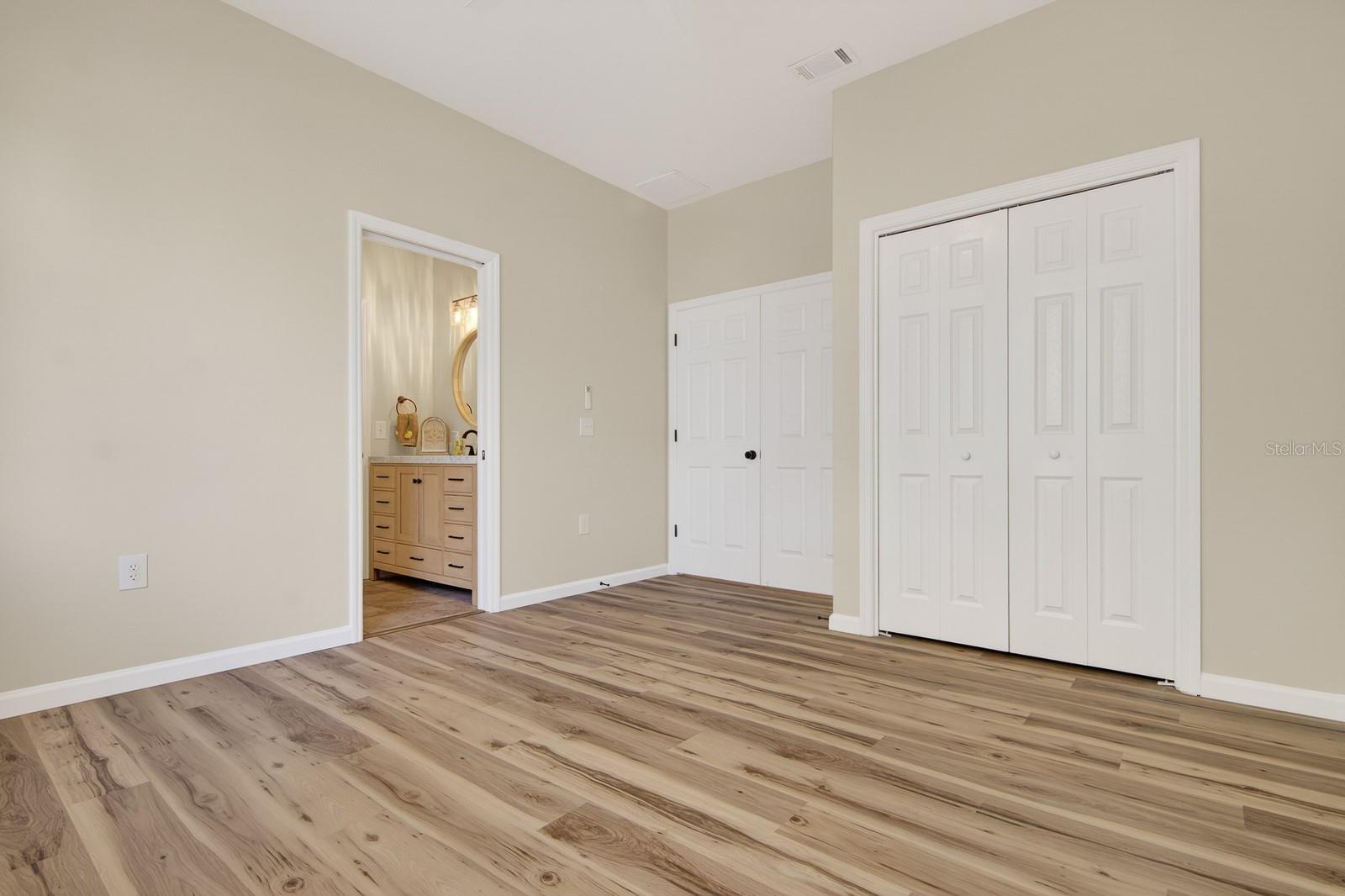6002 Martinglade Pl Property Photo 35