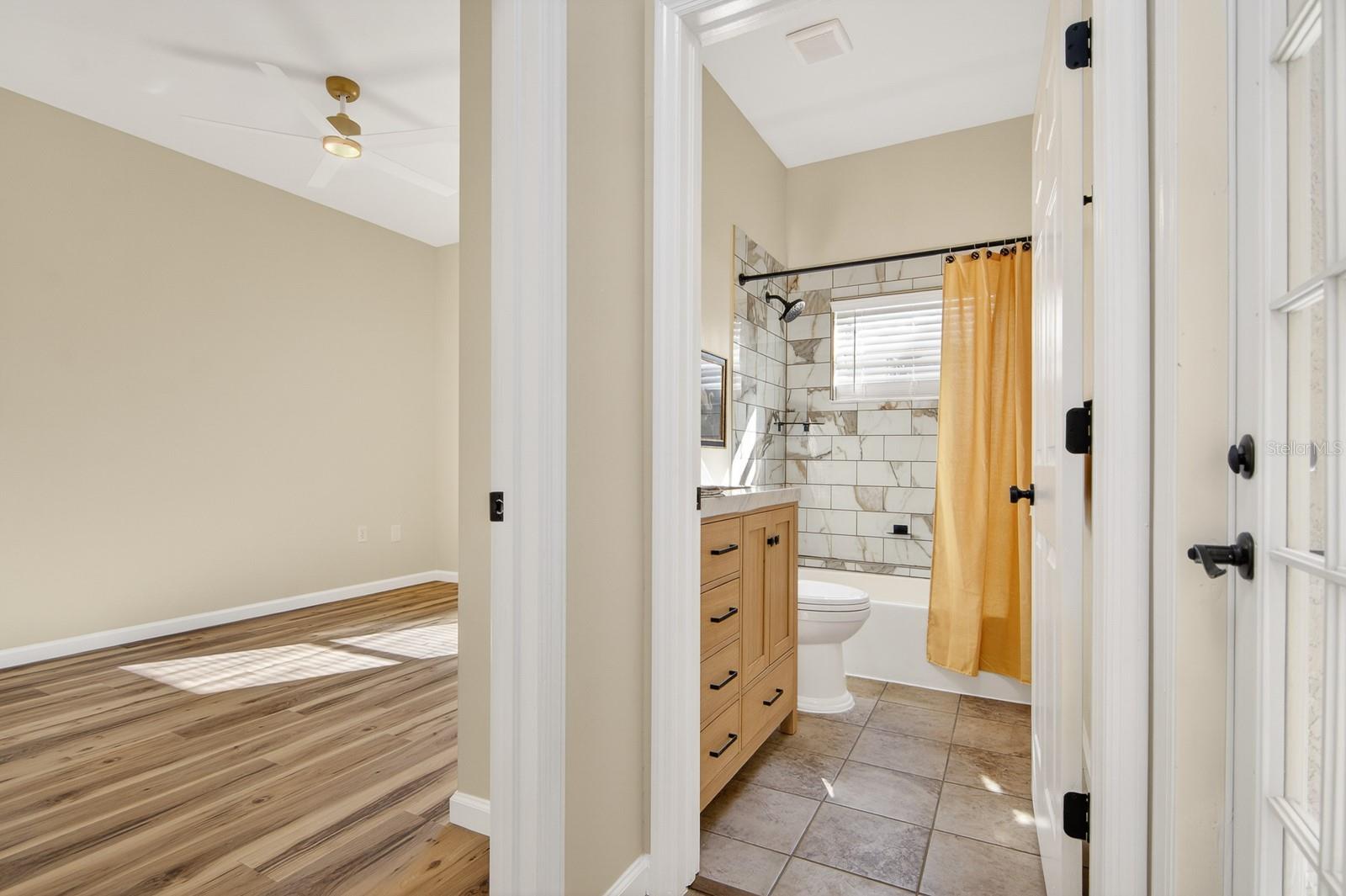 6002 Martinglade Pl Property Photo 38