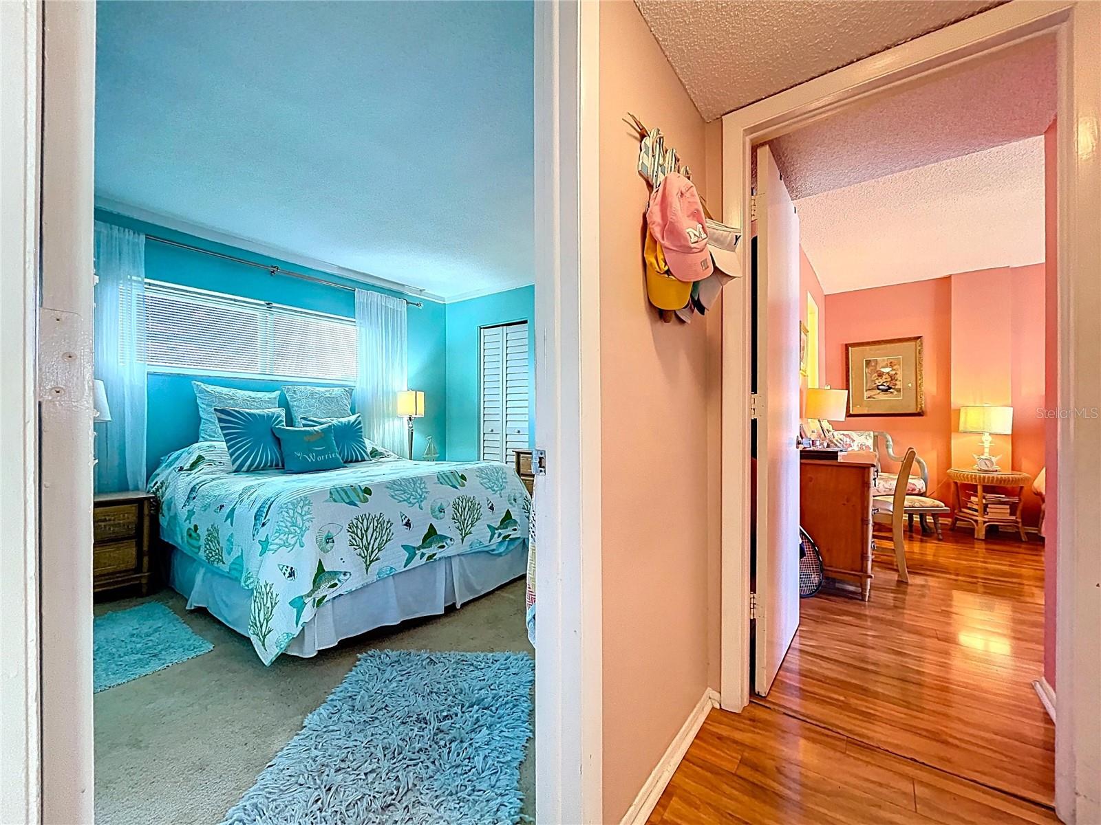 4650 Cove Cir #209 Property Photo 15