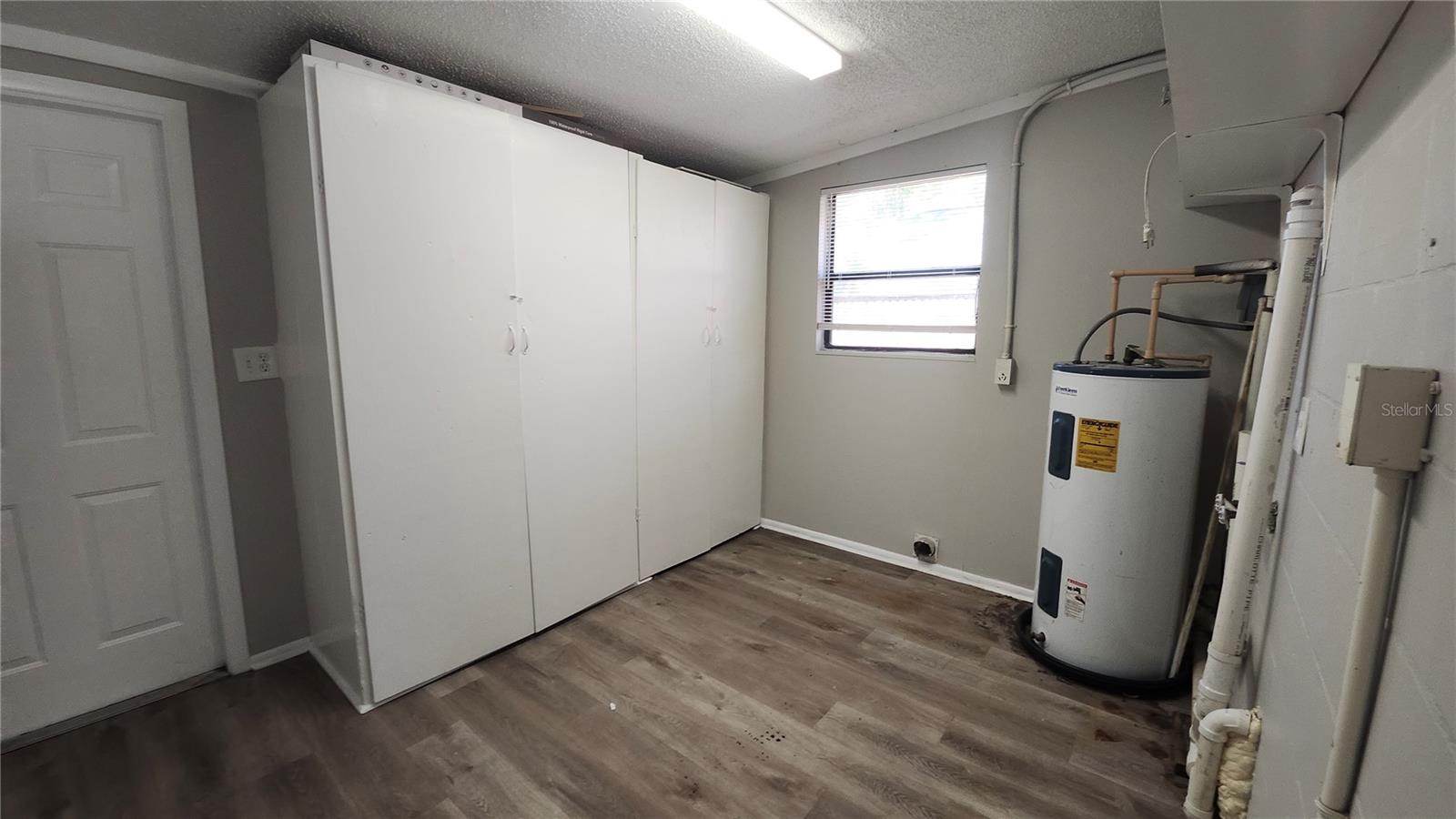 908 Westmore Ave Property Photo 14