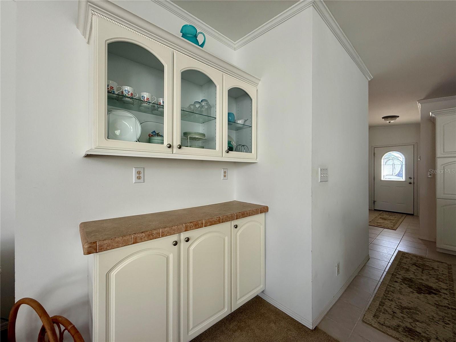 209 S Port Royal Ln Property Photo 10