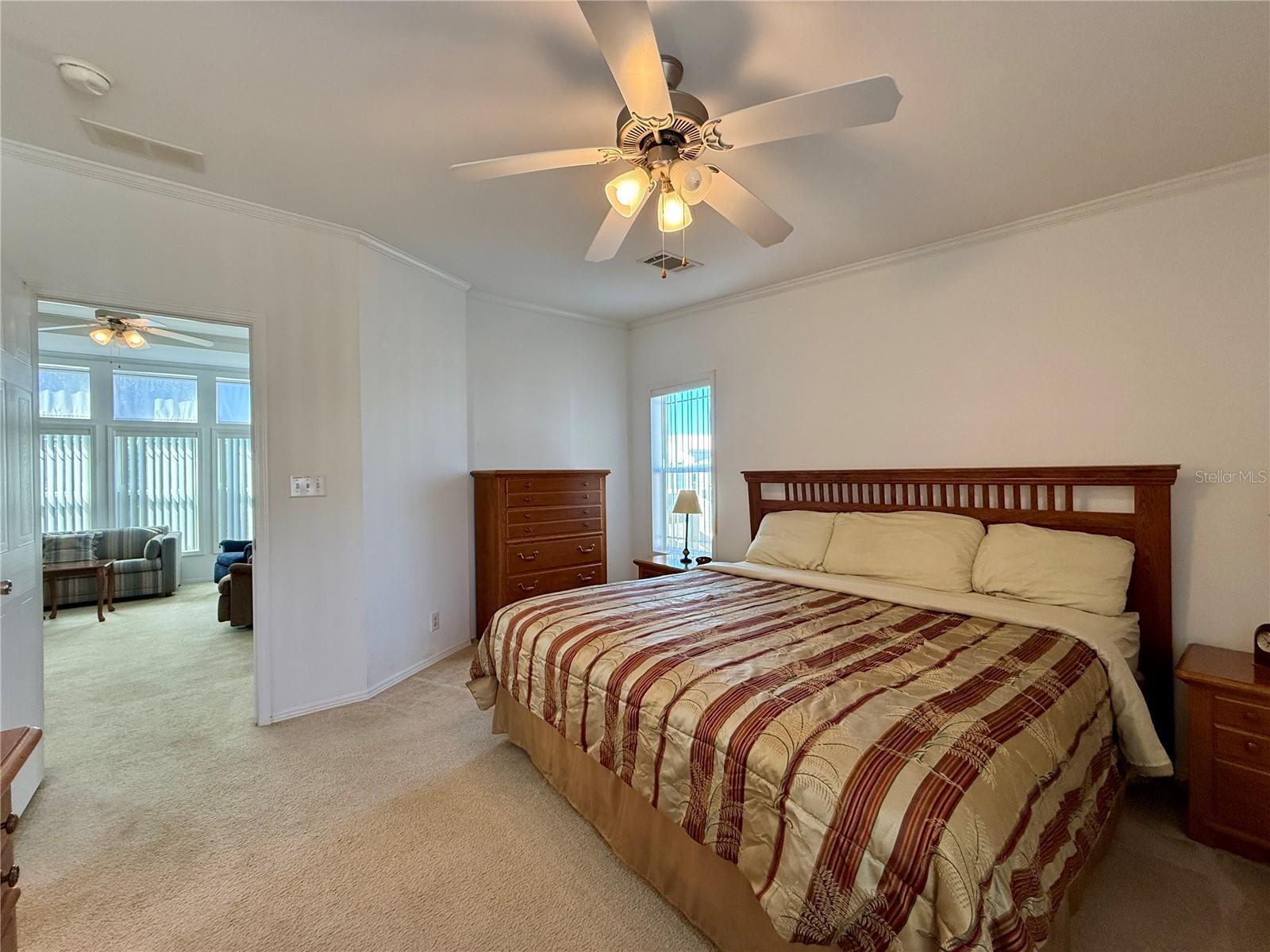 209 S Port Royal Ln Property Photo 13