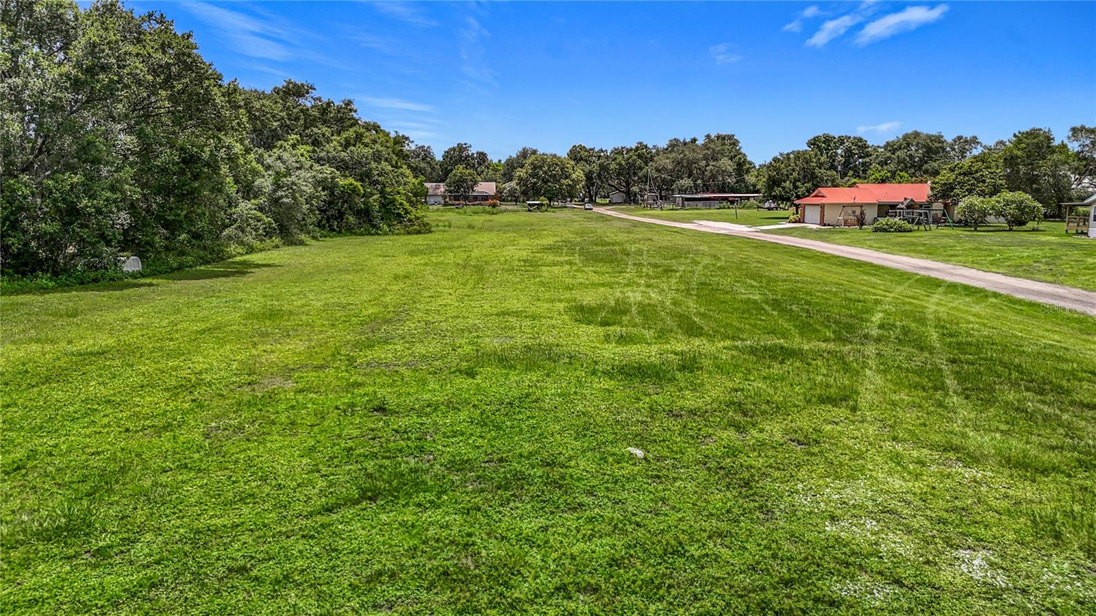 7211 Tumbleton Ct Property Photo 6