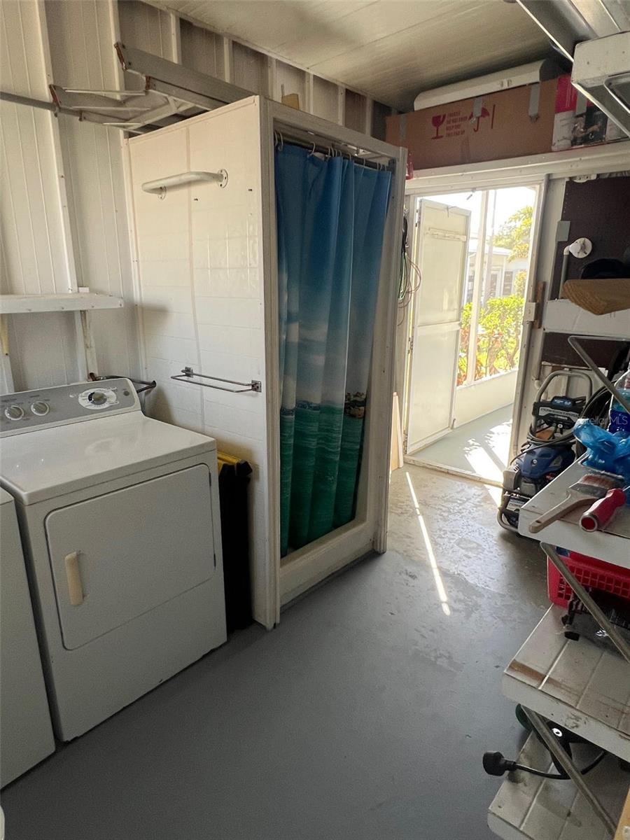 103 Pindo Palm St W Property Photo 9