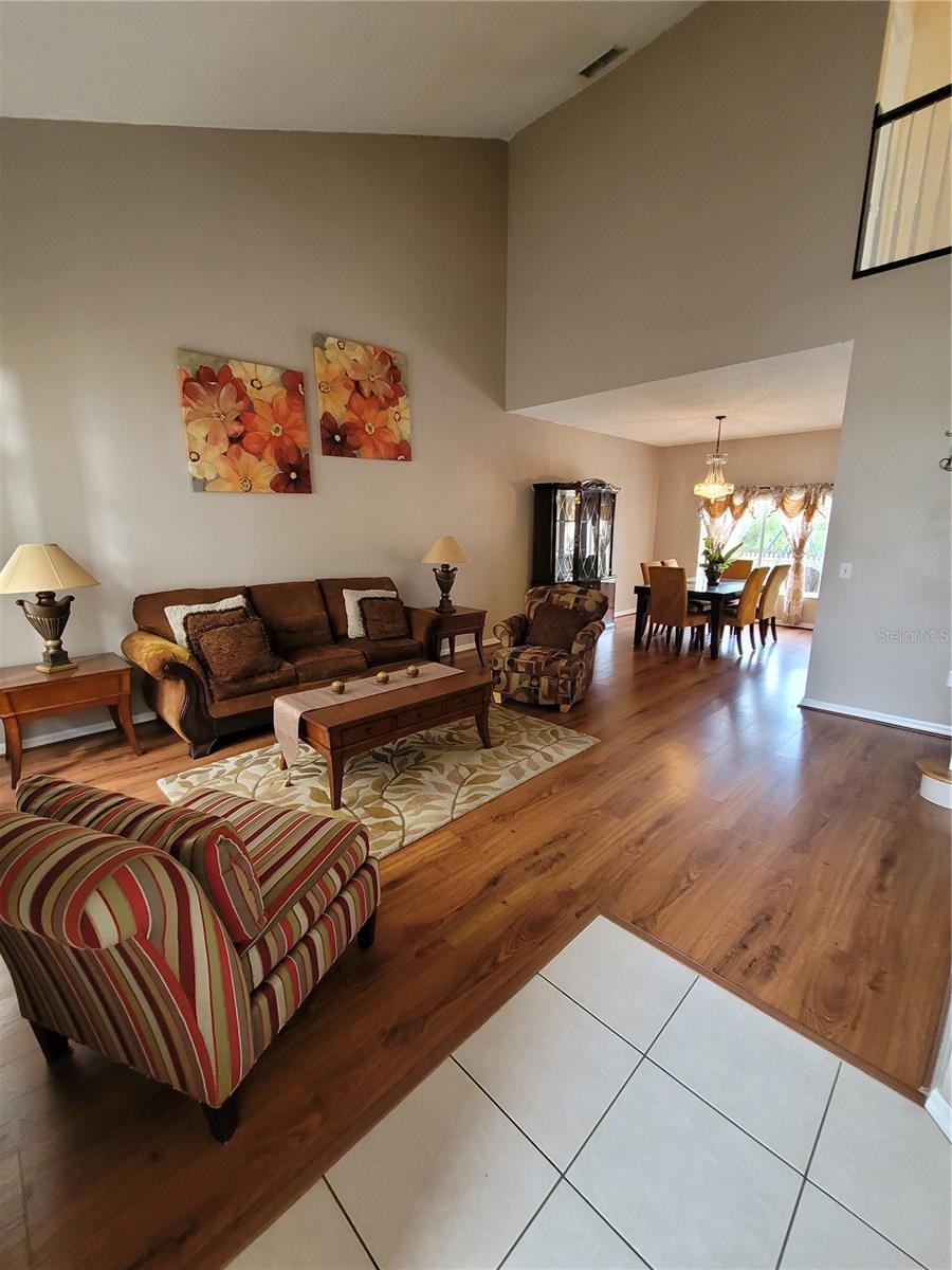 27640 Breakers Dr Property Photo 3