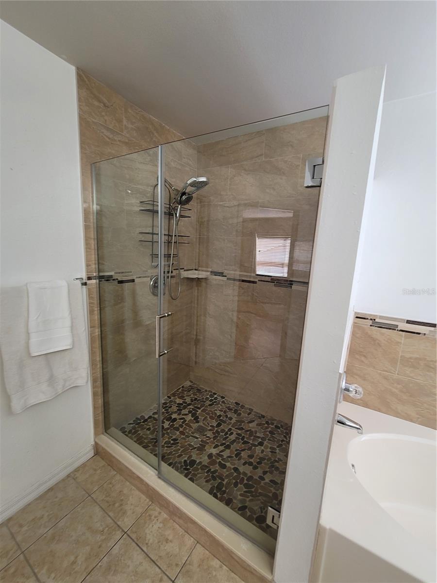 27640 Breakers Dr Property Photo 40