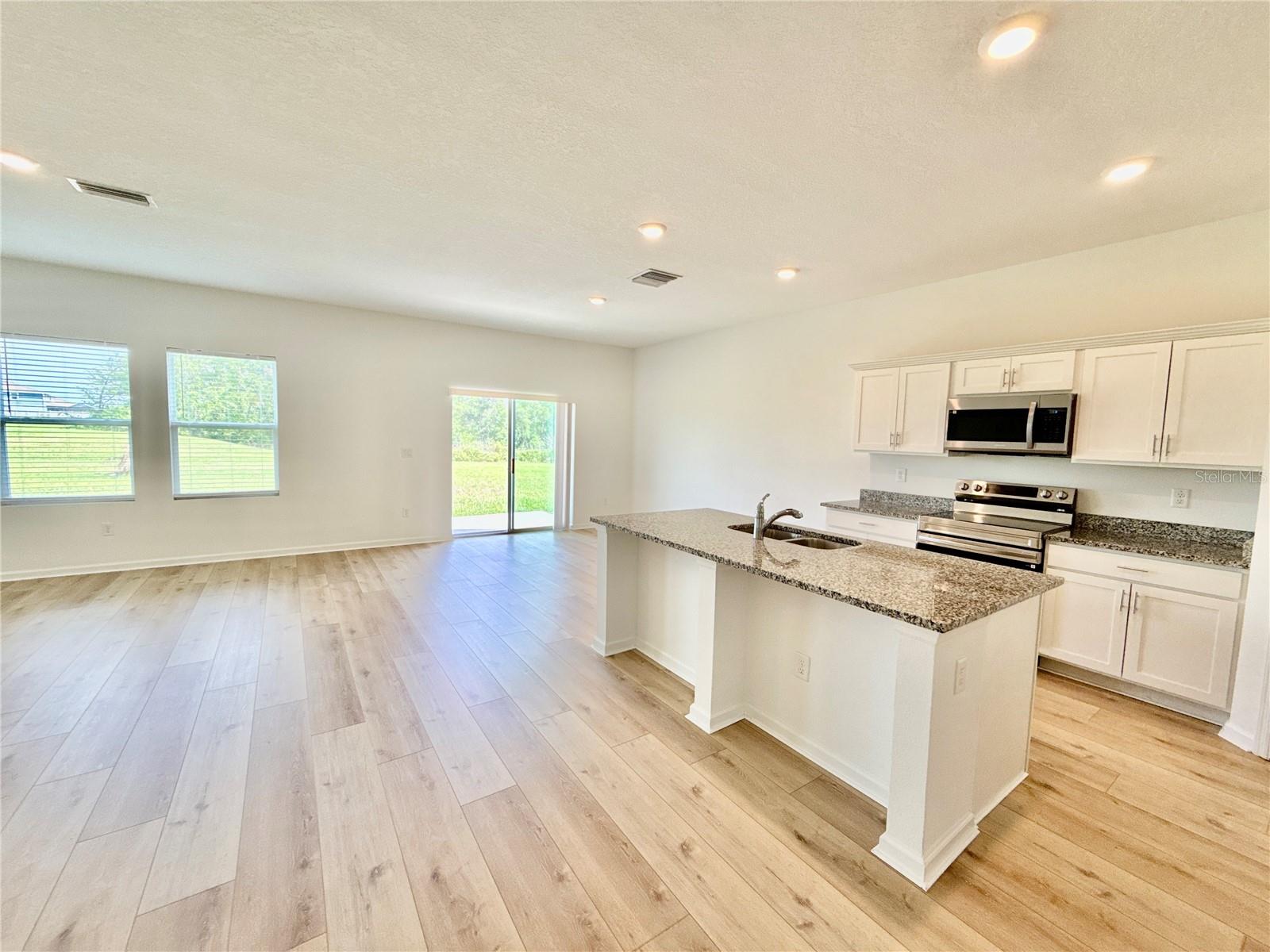 35657 Buttonweed Trl Property Photo 33