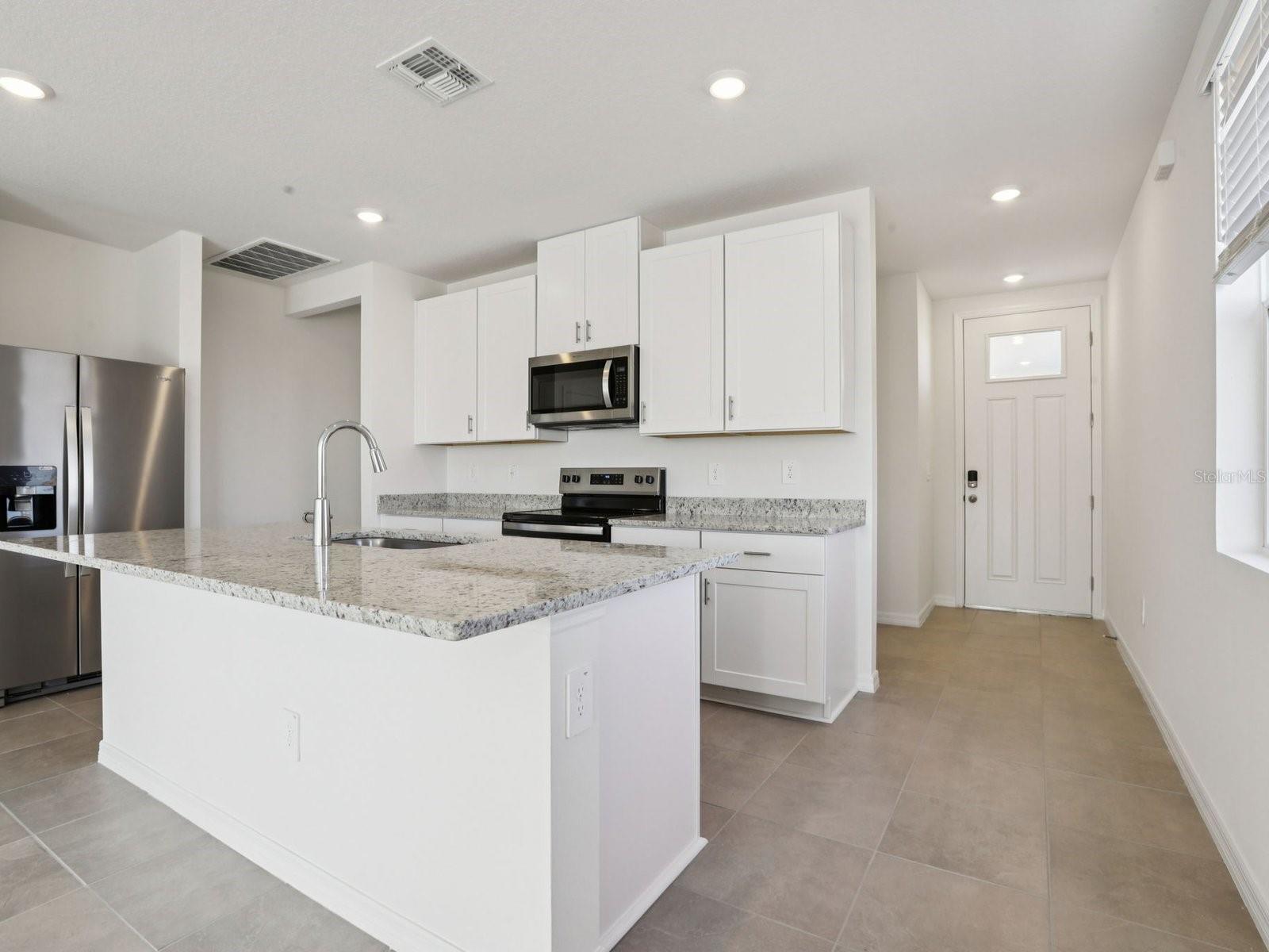 11337 Bellewood Ter Property Photo 4