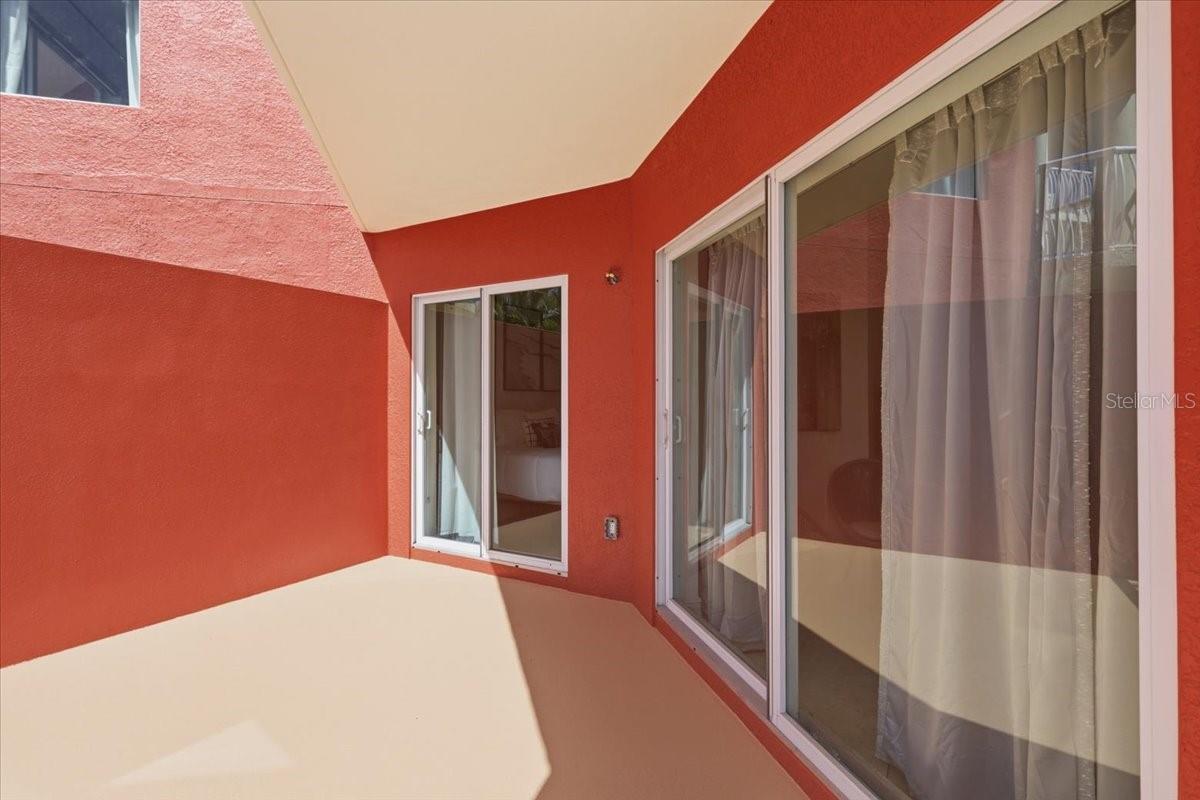 TB8485828 Property Photo 5