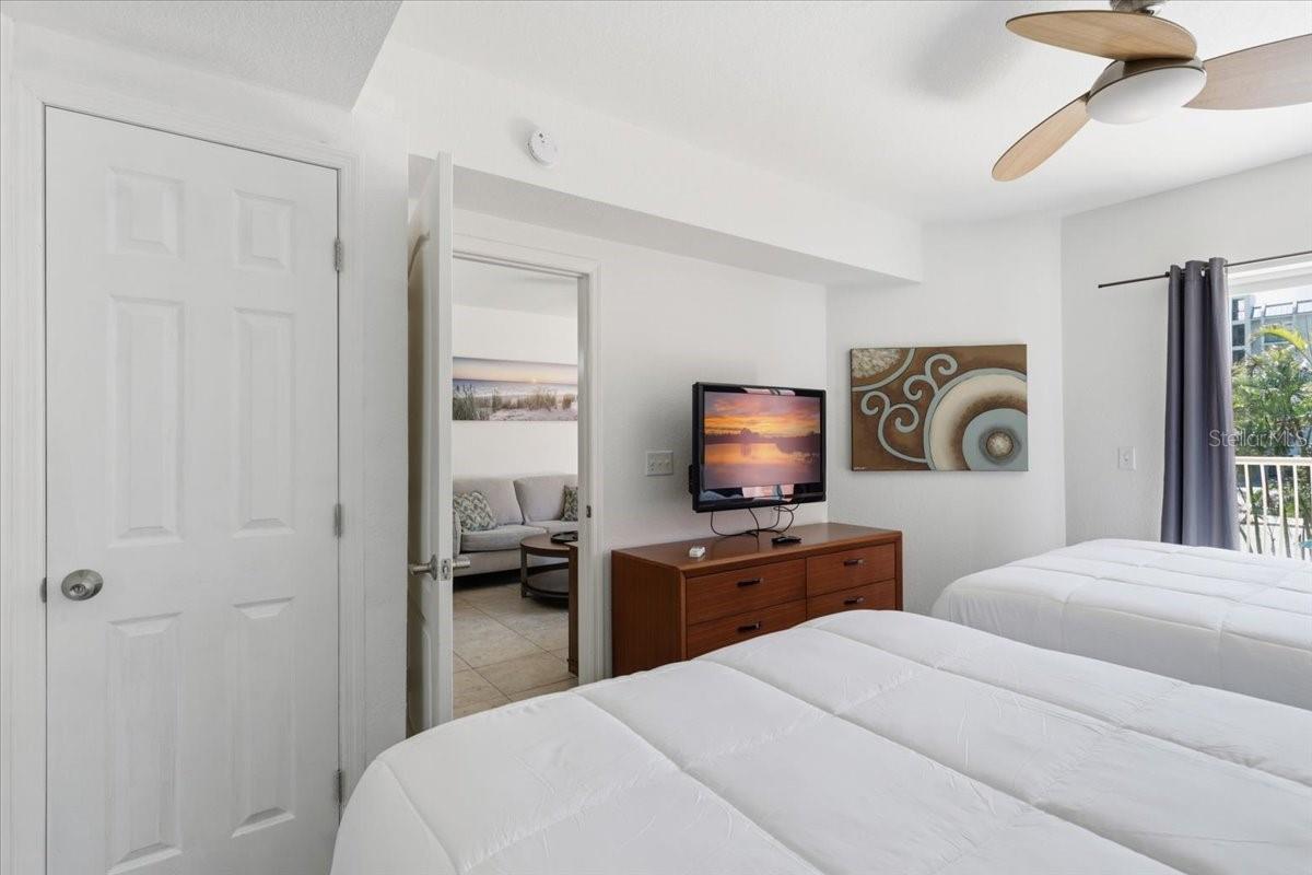 TB8485828 Property Photo 29