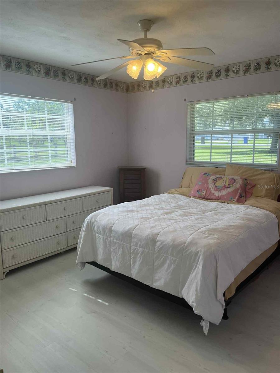 608 Knowles Rd Property Photo 32