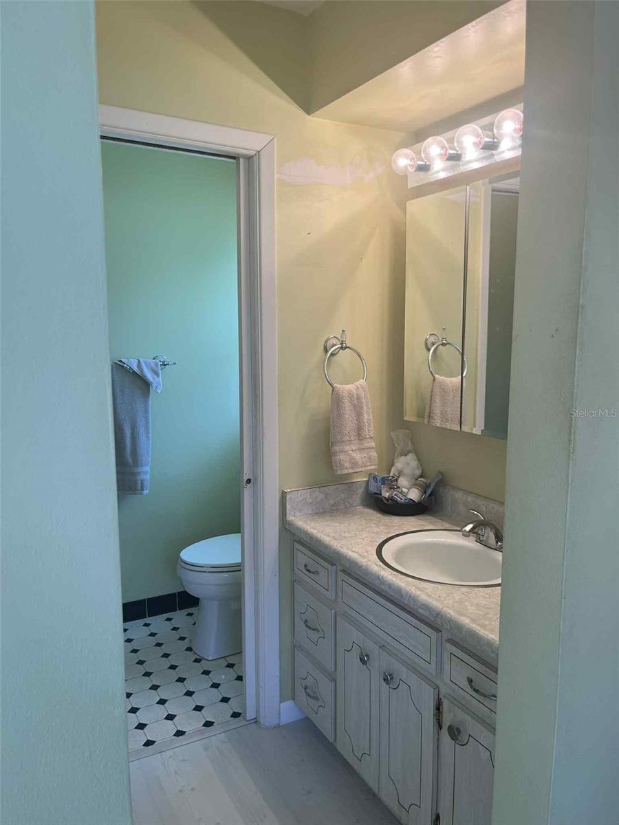 608 Knowles Rd Property Photo 35