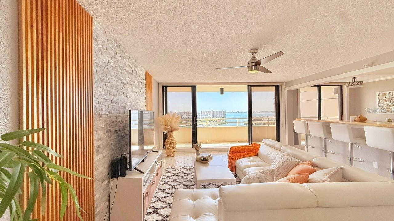 5940 Pelican Bay Plz S #1105 Property Photo 8
