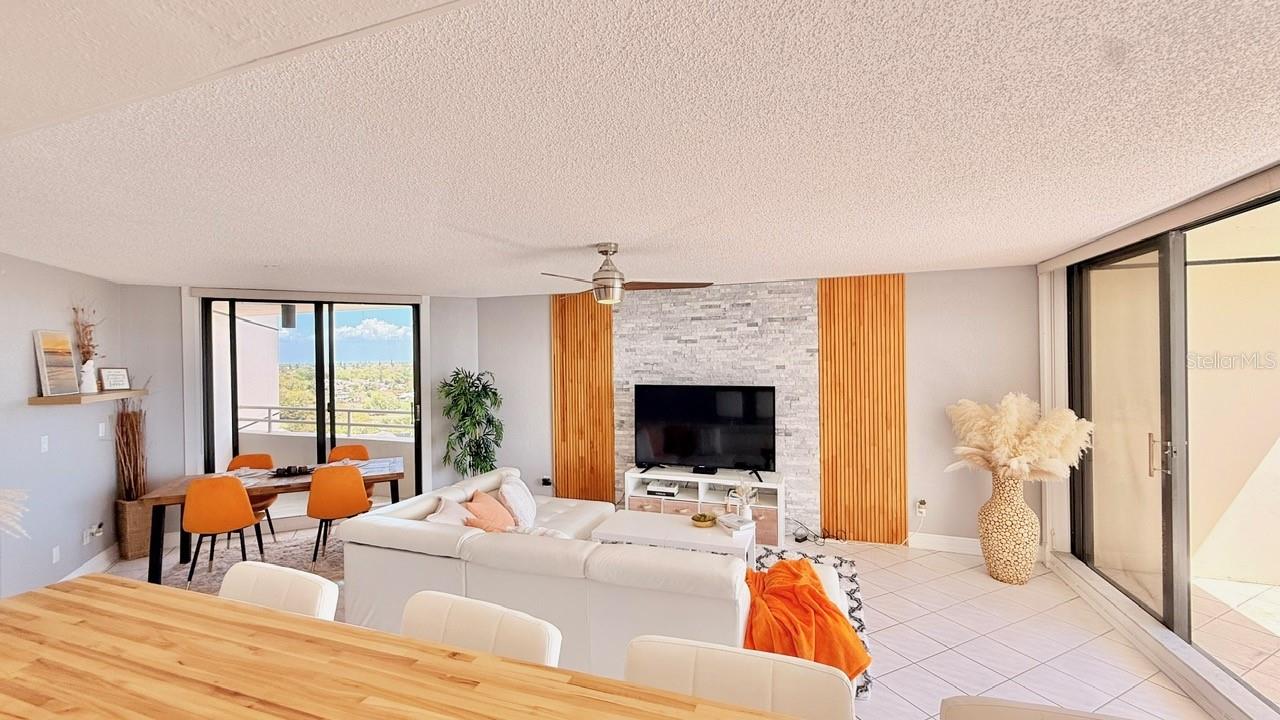 5940 Pelican Bay Plz S #1105 Property Photo 14