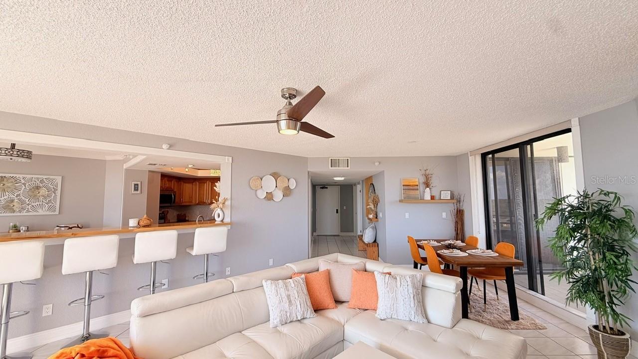 5940 Pelican Bay Plz S #1105 Property Photo 19