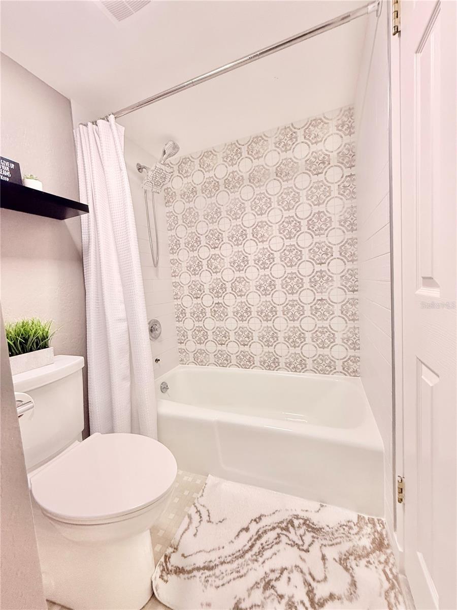 5940 Pelican Bay Plz S #1105 Property Photo 39