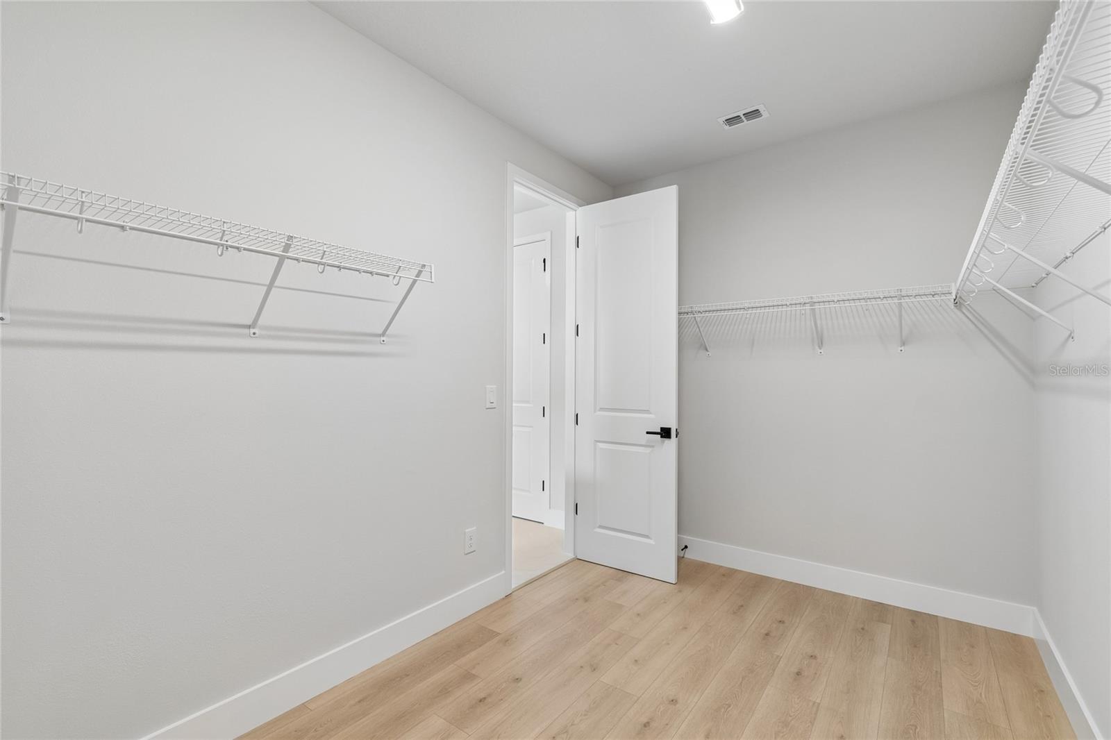 2916 W Ellis Dr Property Photo 27