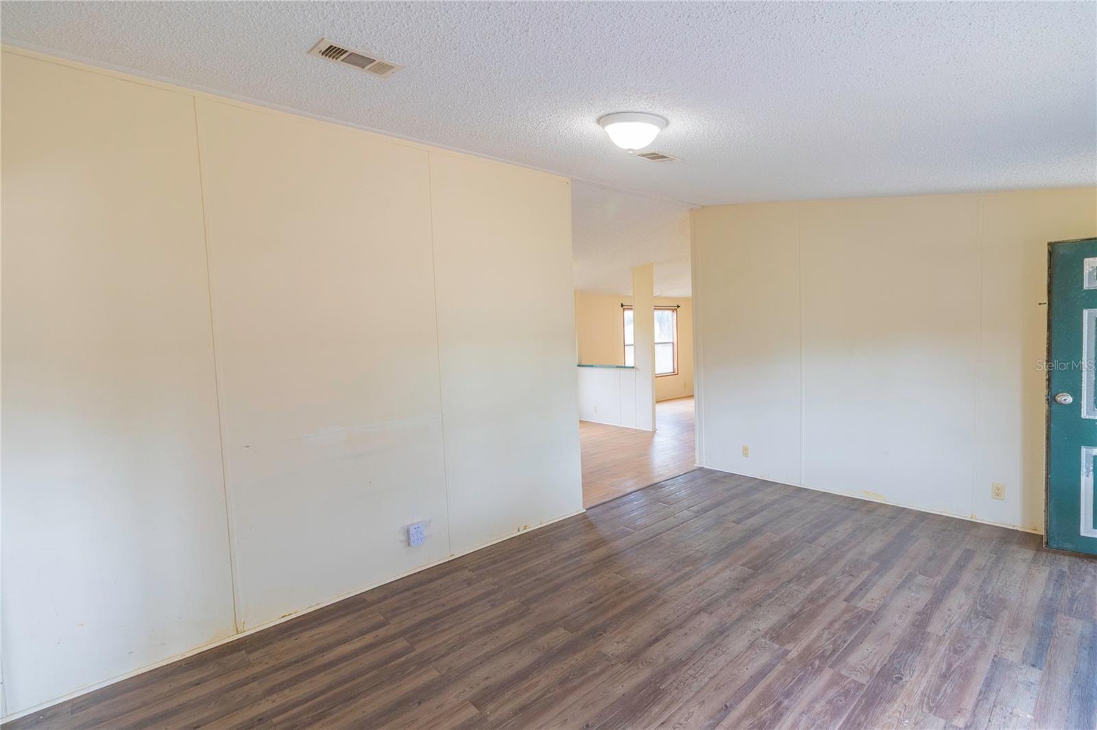 4306 Tevalo Dr Property Photo 5