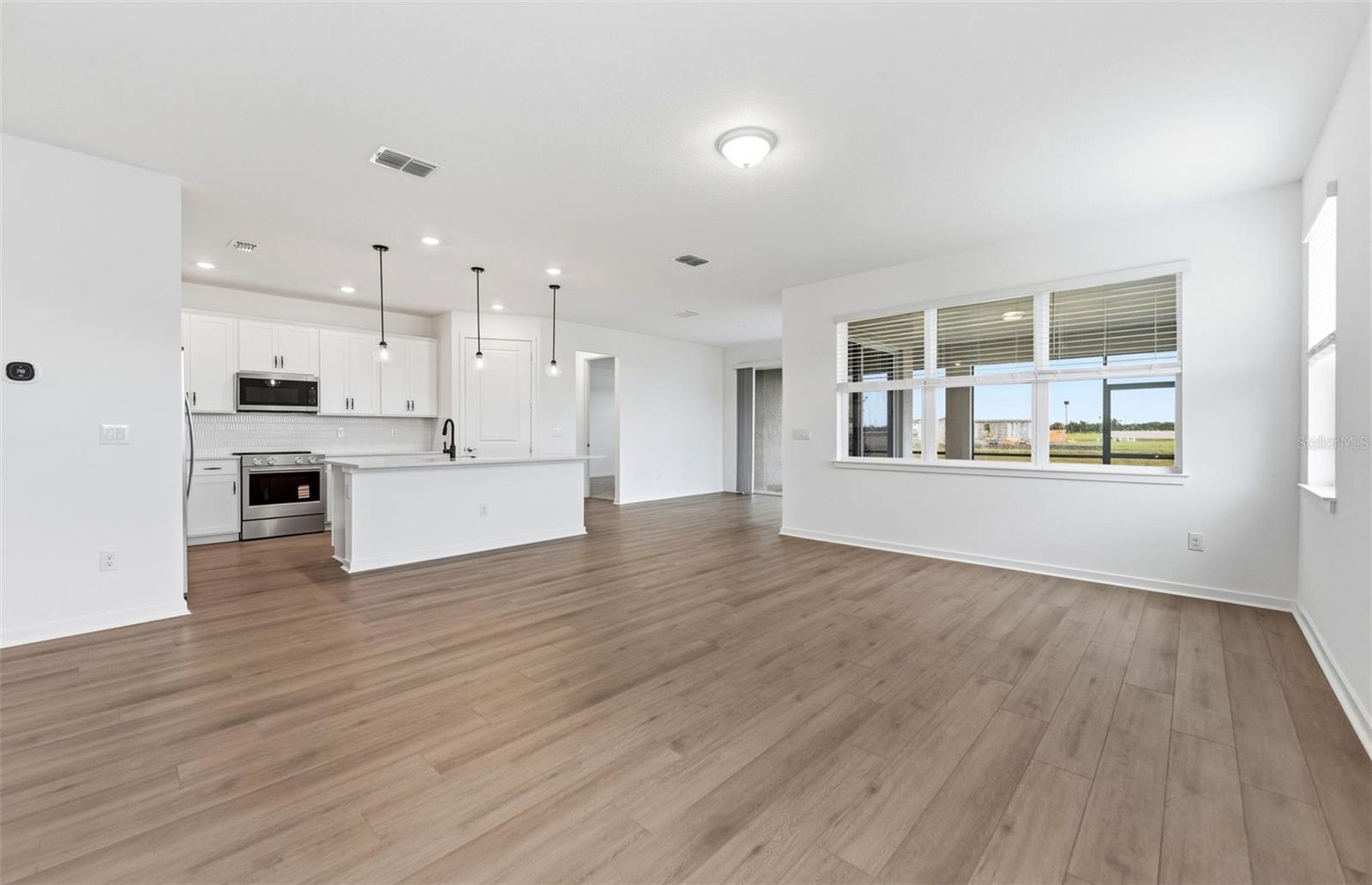 10005 Johnson Oaks Gln Property Photo 7
