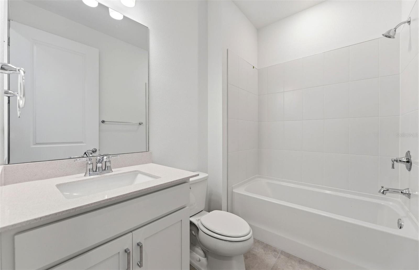 10005 Johnson Oaks Gln Property Photo 13